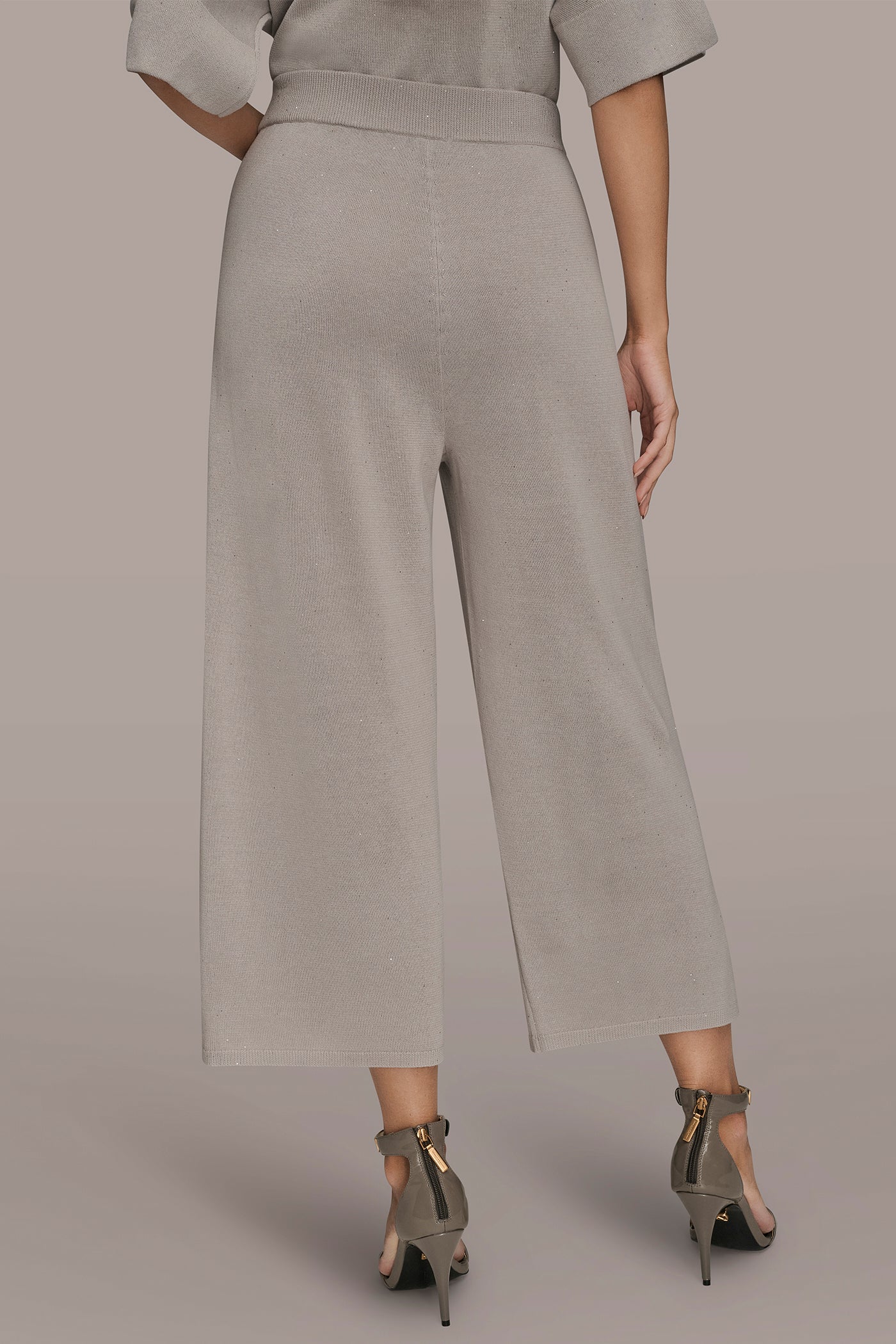 CROPPED EXTRA HIGH-RISE SWEATER PANT | View 2 | Pants