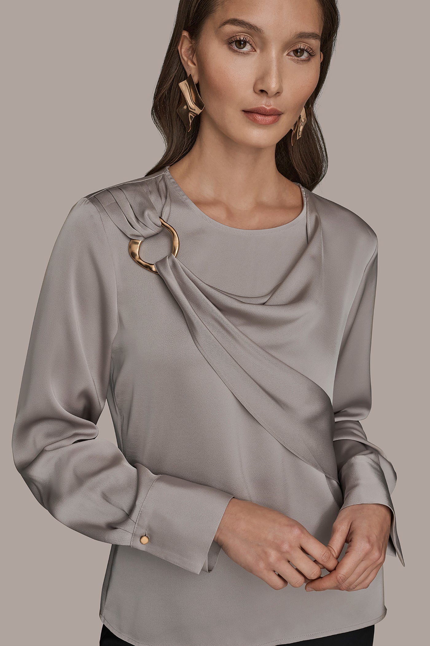 LONG-SLEEVE BLOUSE WITH SHOULDER HARDWARE DETAIL VIEW 4 | Holiday Collection