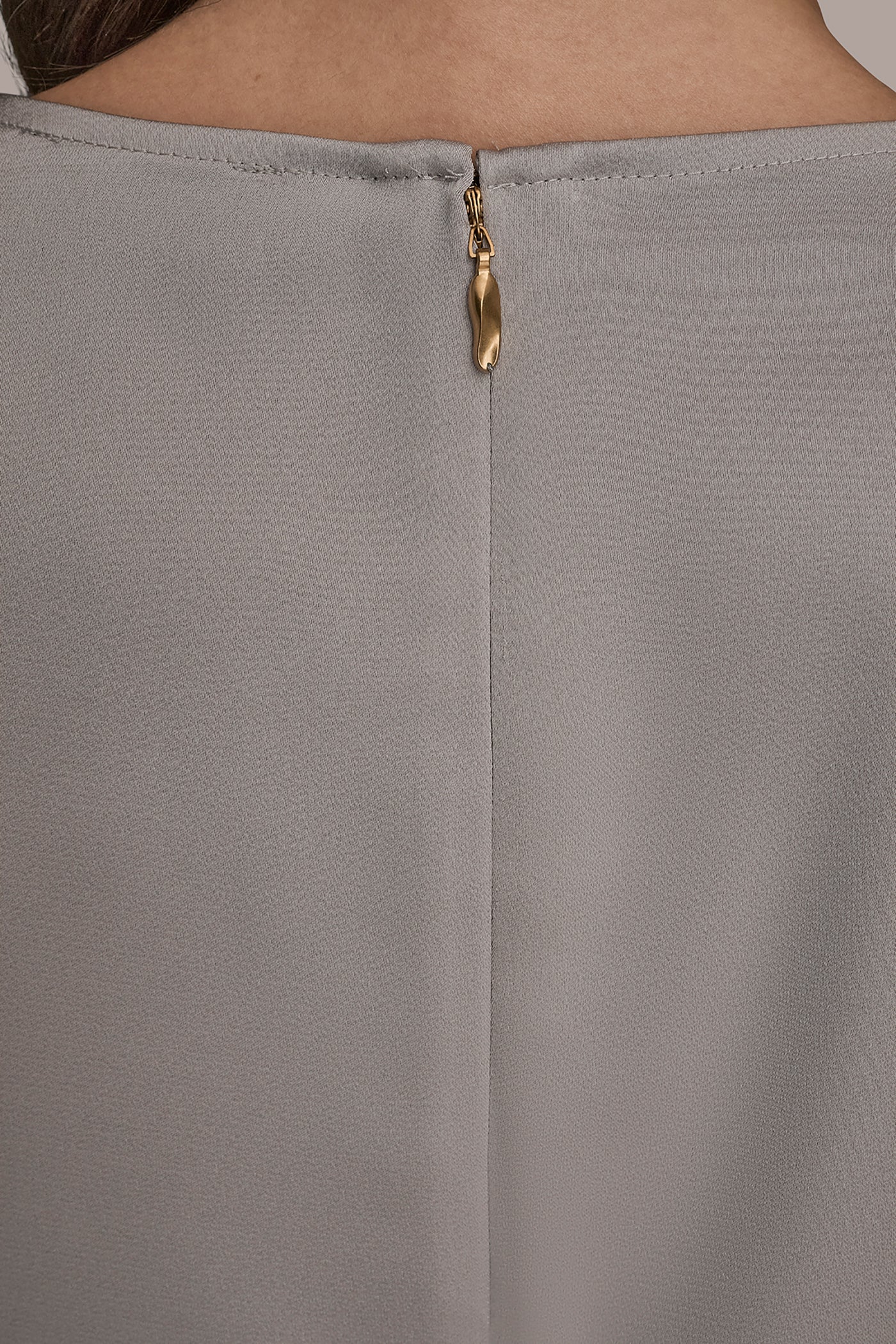 LONG-SLEEVE BLOUSE WITH SHOULDER HARDWARE DETAIL VIEW 6 | Holiday Collection