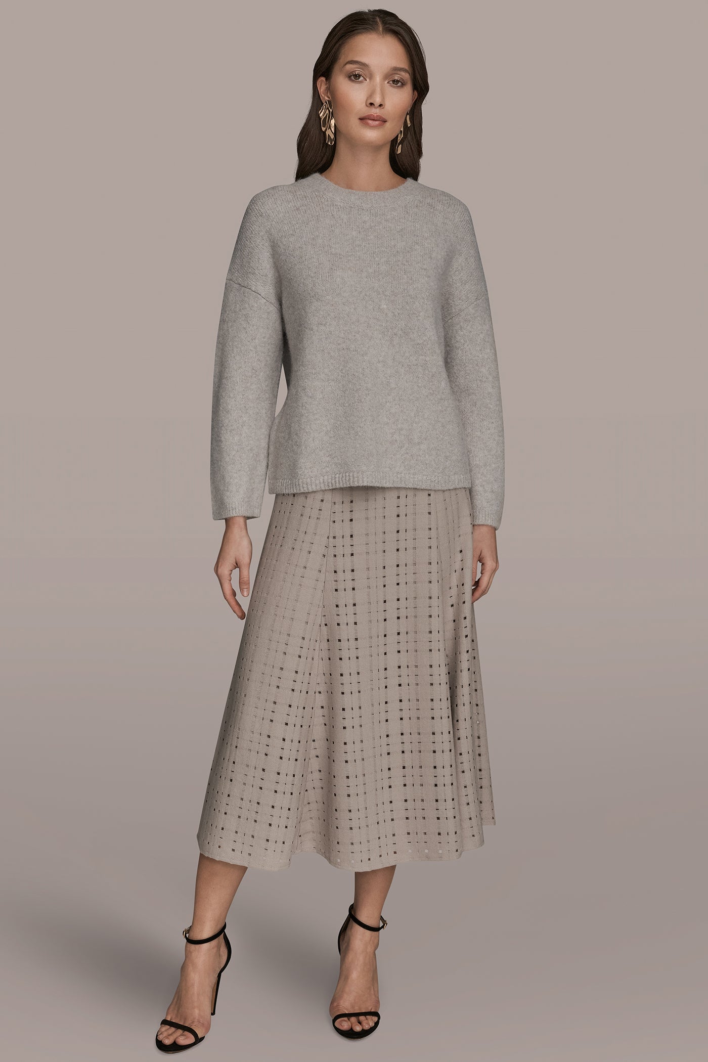 LONG SLEEVE CREW NECK SWEATER VIEW 6 | Holiday Collection