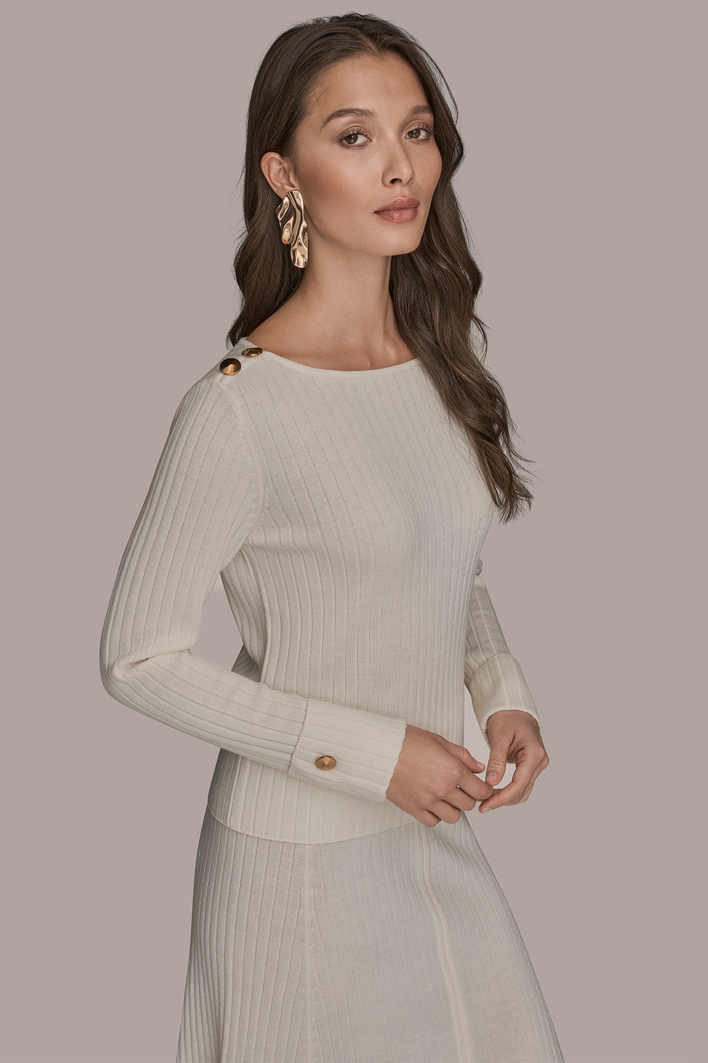 LONG SLEEVE BOAT NECK SWEATER WITH BUTTON DETAILS VIEW 3 | New clothing