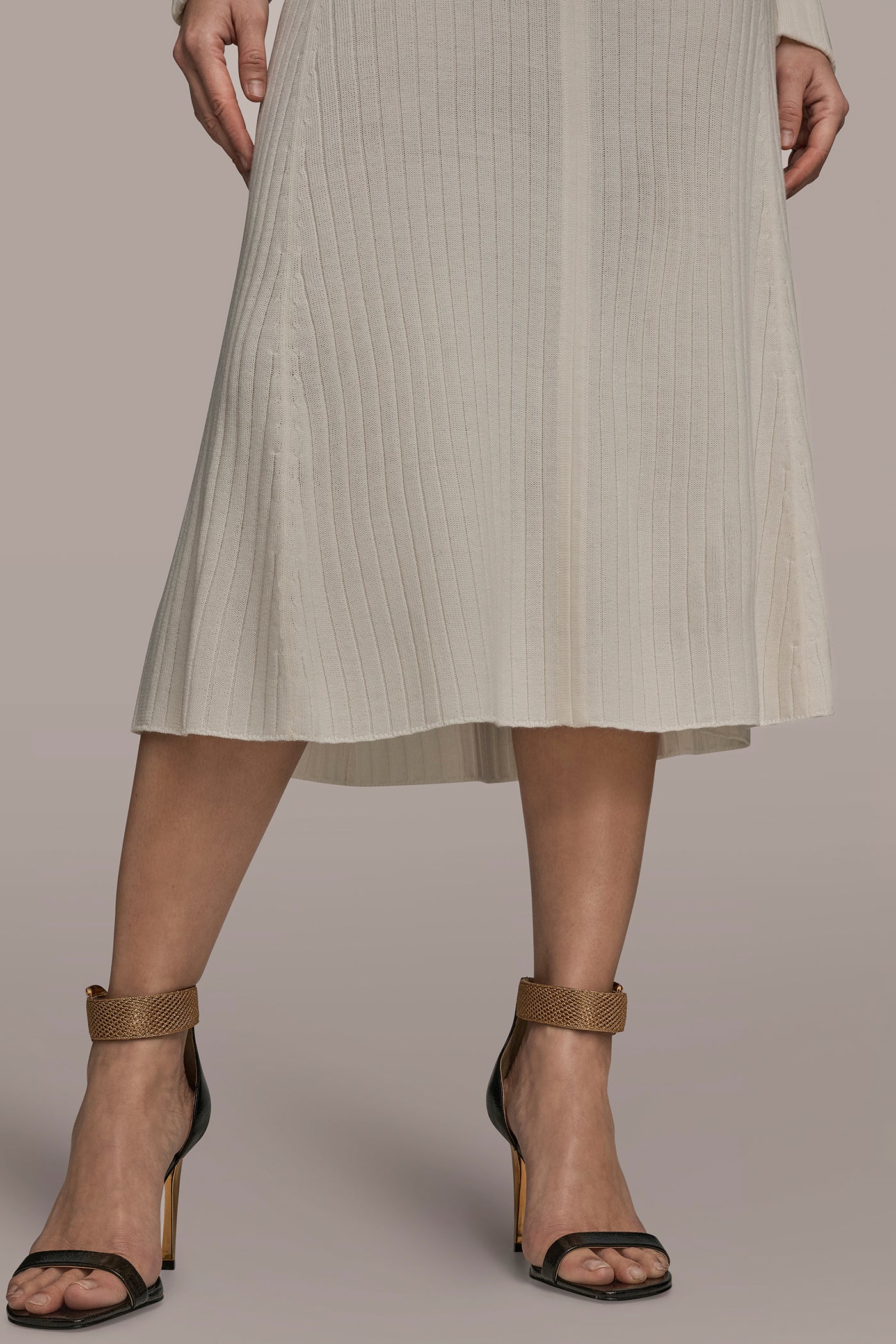 SEAMED MIDI A-LINE SWEATER SKIRT VIEW 5 | New Arrivals