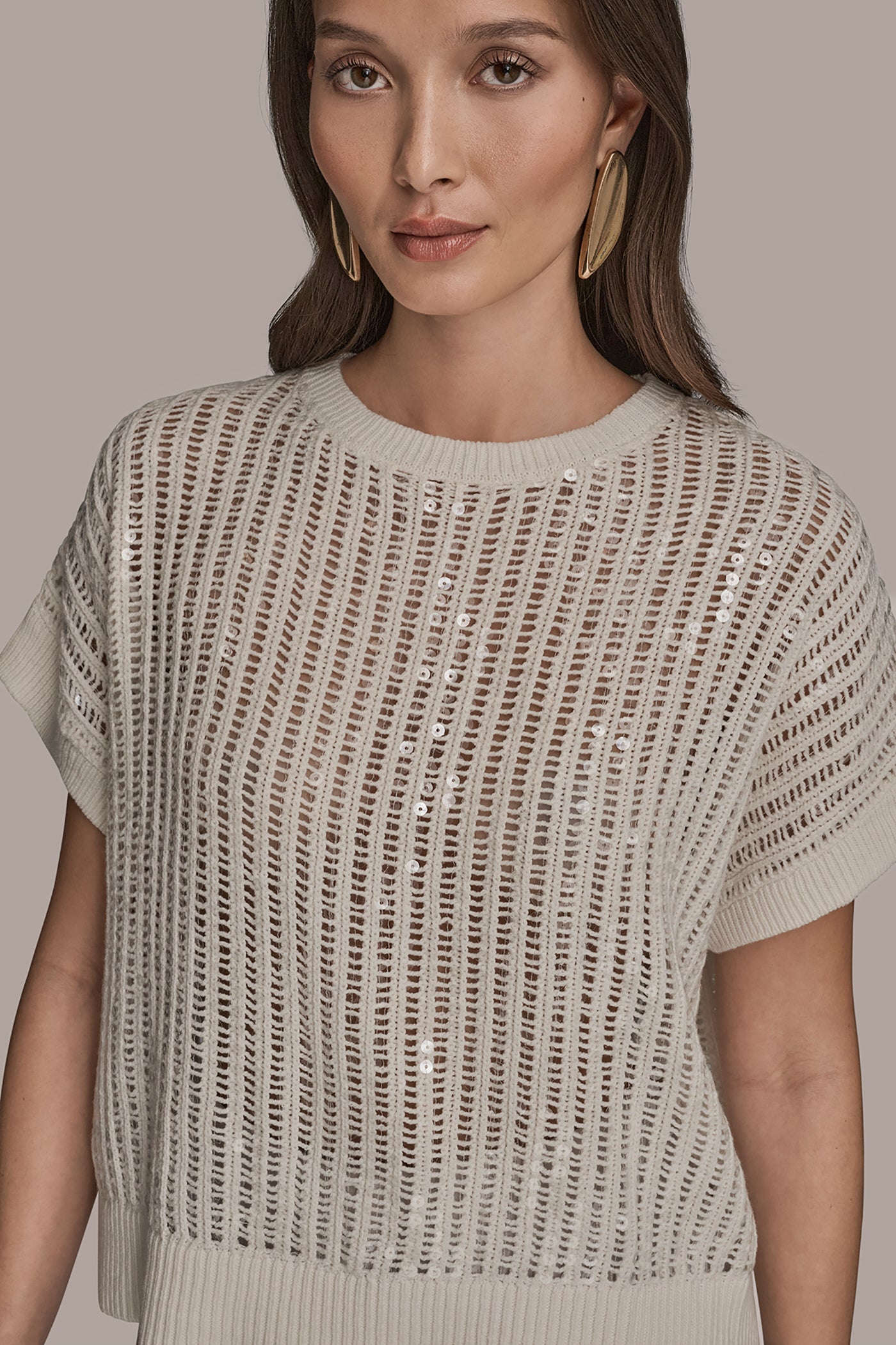 SHORT SLEEVE OPEN-WEAVE SWEATER WITH SEQUIN DETAIL VIEW 4 | Clothing