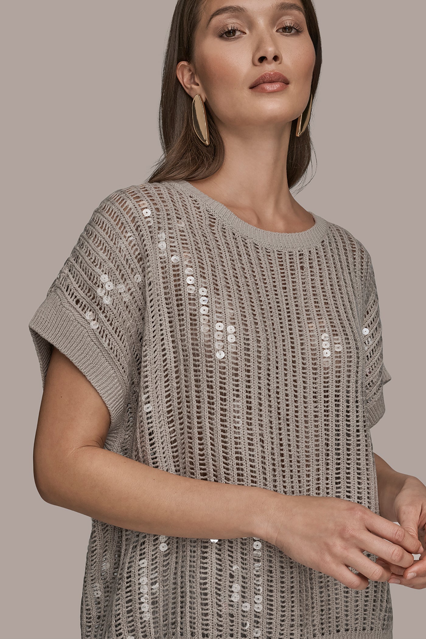 SHORT SLEEVE OPEN-WEAVE SWEATER WITH SEQUIN DETAIL VIEW 4 | Clothing