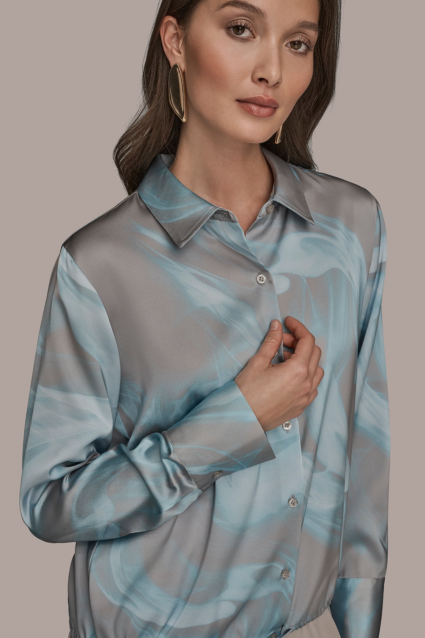 LONG-SLEEVE PRINTED DRAWSTRING BLOUSE VIEW 4 | New Arrivals