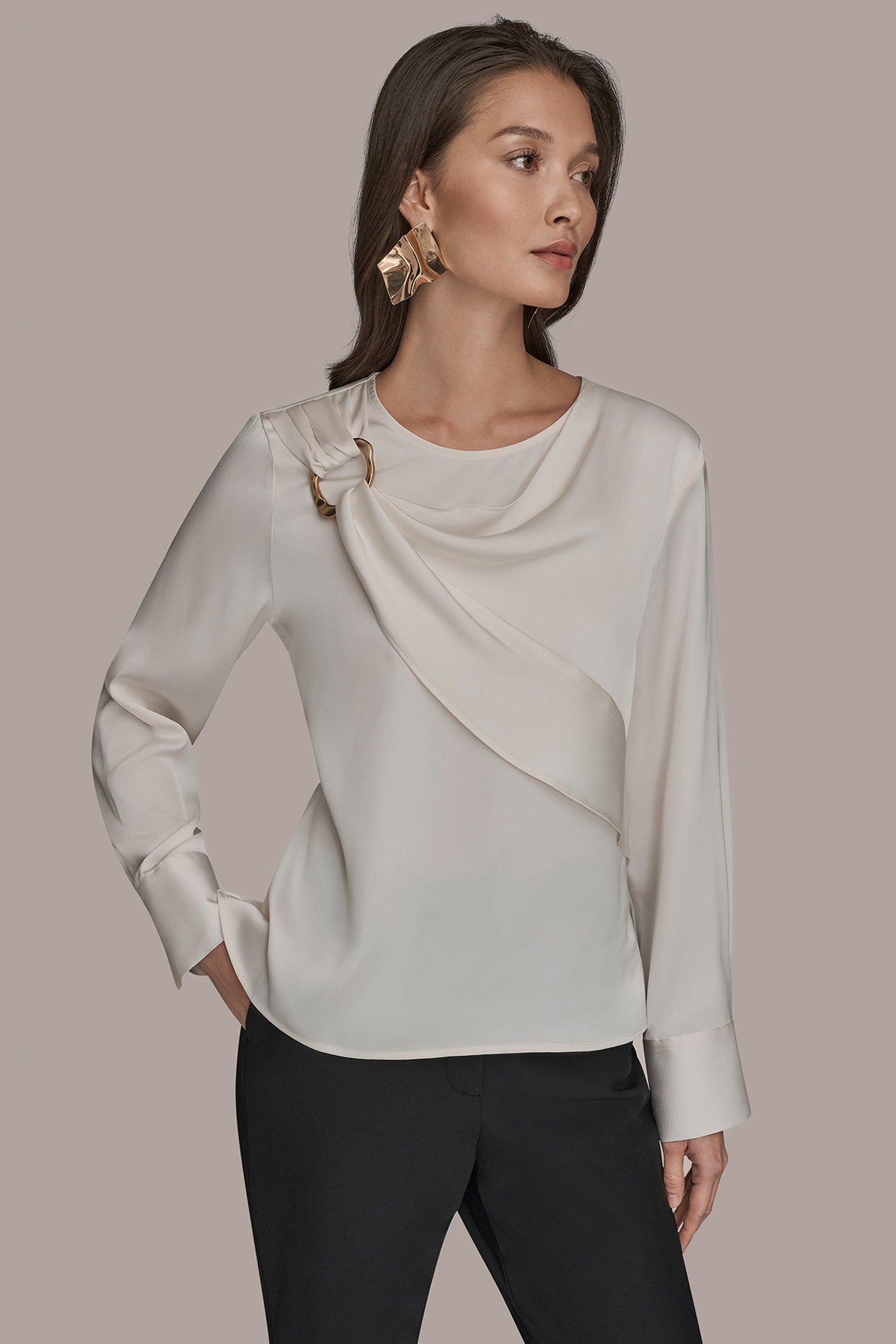 LONG-SLEEVE BLOUSE WITH SHOULDER HARDWARE DETAIL | View 1 | Holiday Collection