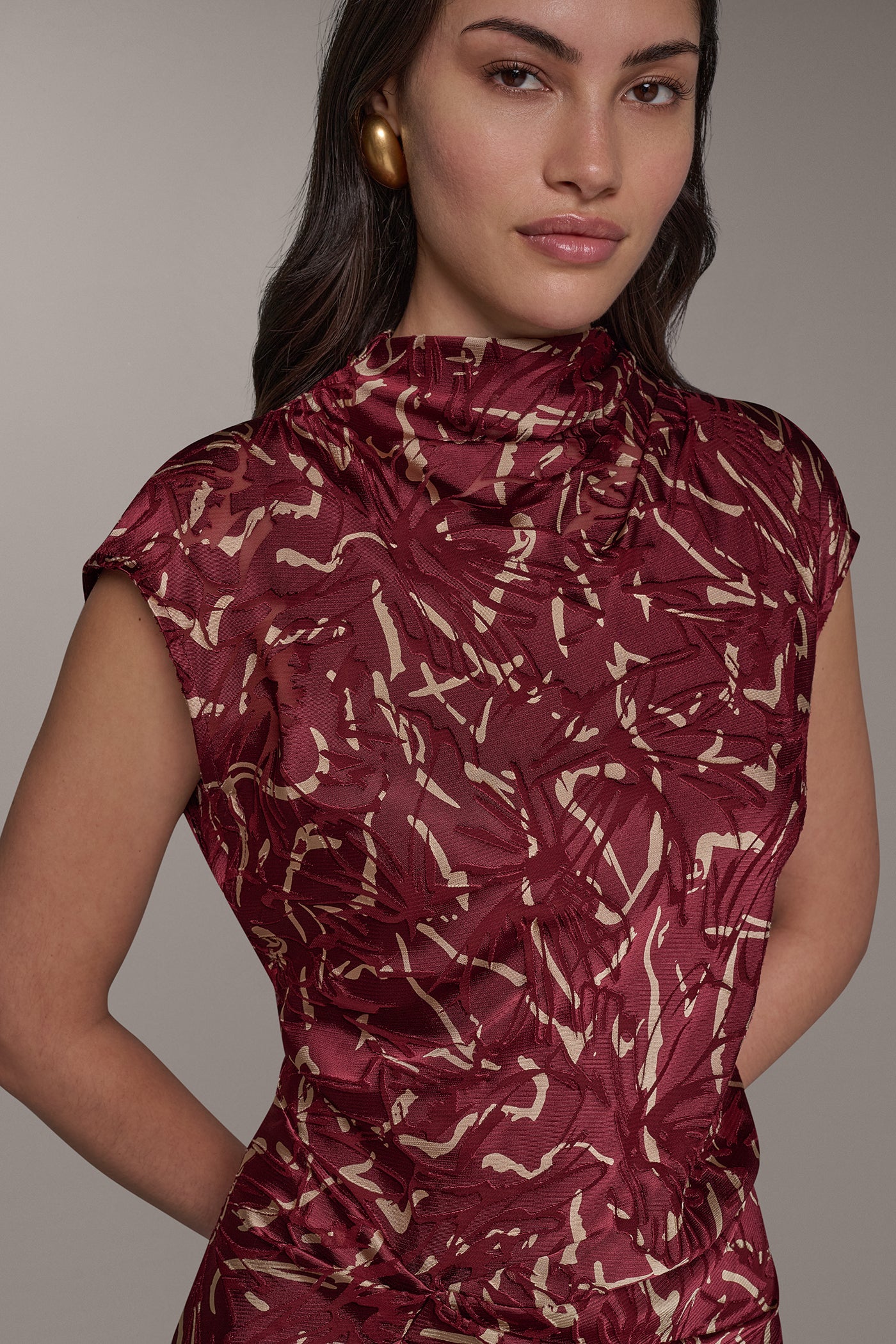 BURNOUT CINCH WAIST MIDI DRESS VIEW 3