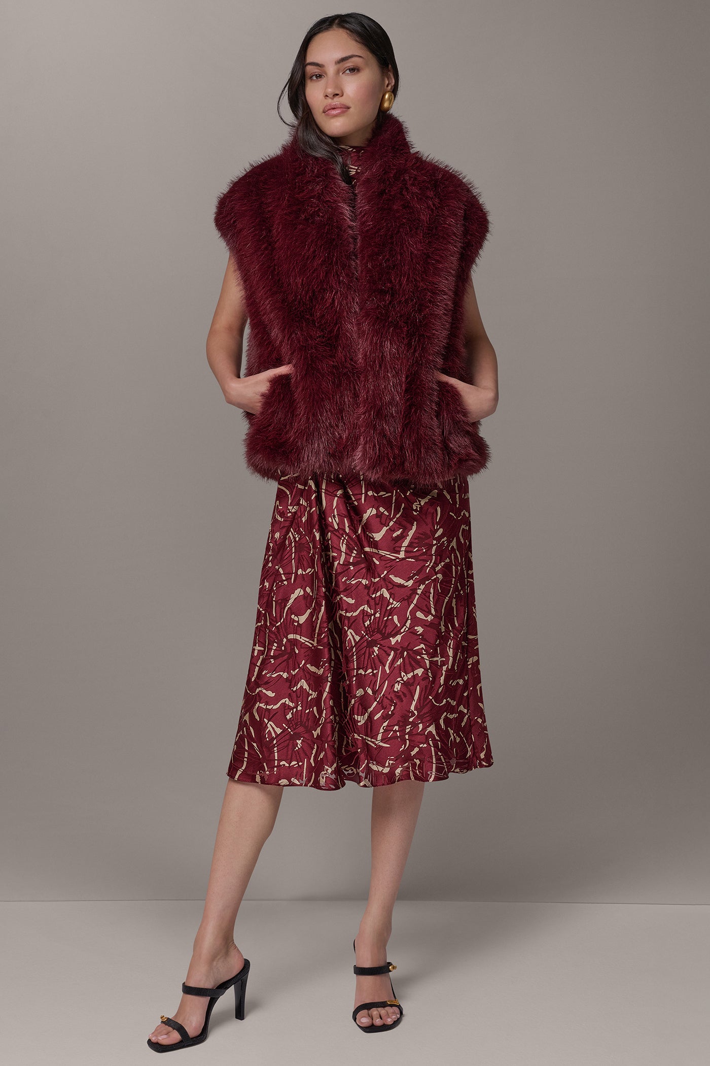 FAUX FUR VEST VIEW 6