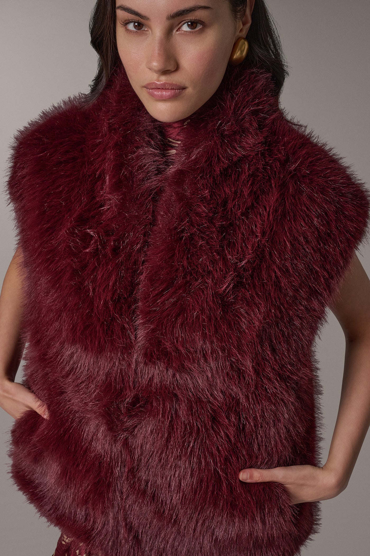 FAUX FUR VEST VIEW 7