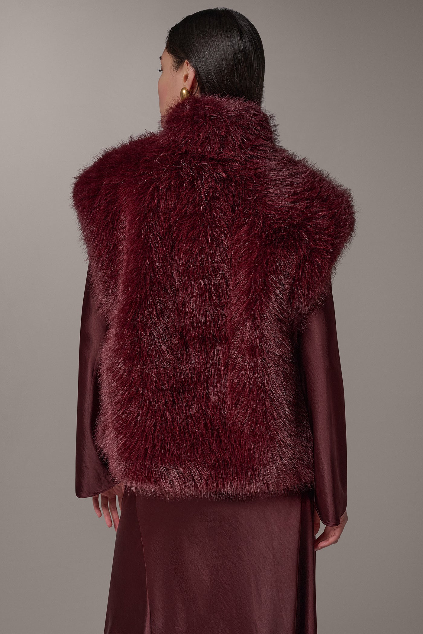 FAUX FUR VEST VIEW 11