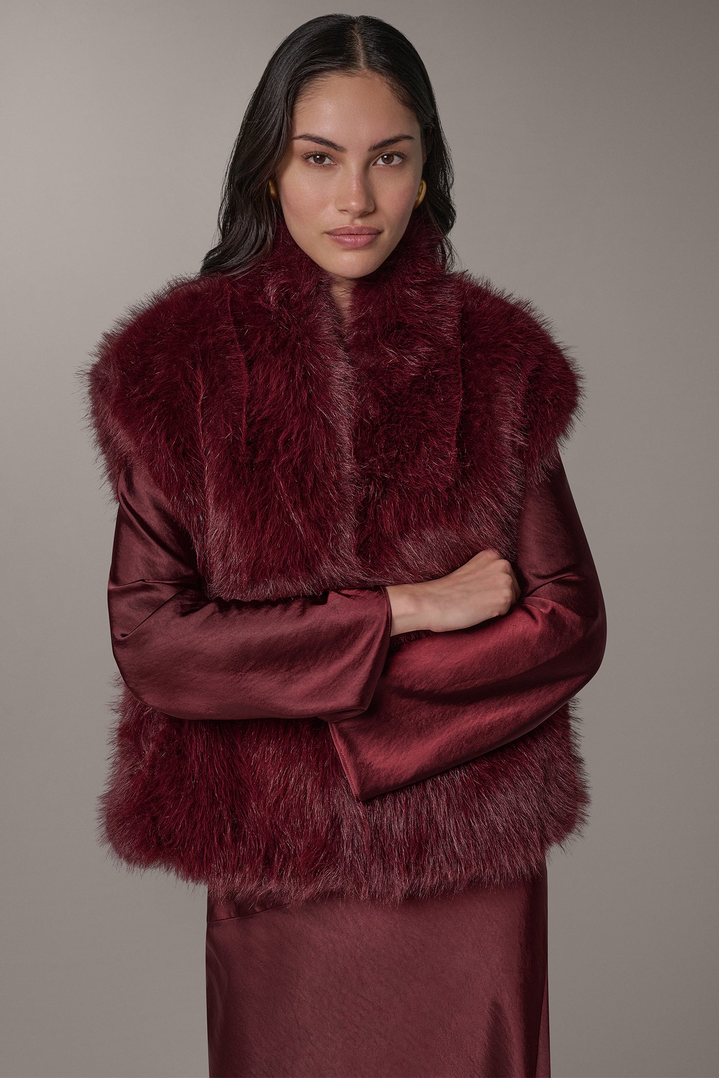 FAUX FUR VEST VIEW 10