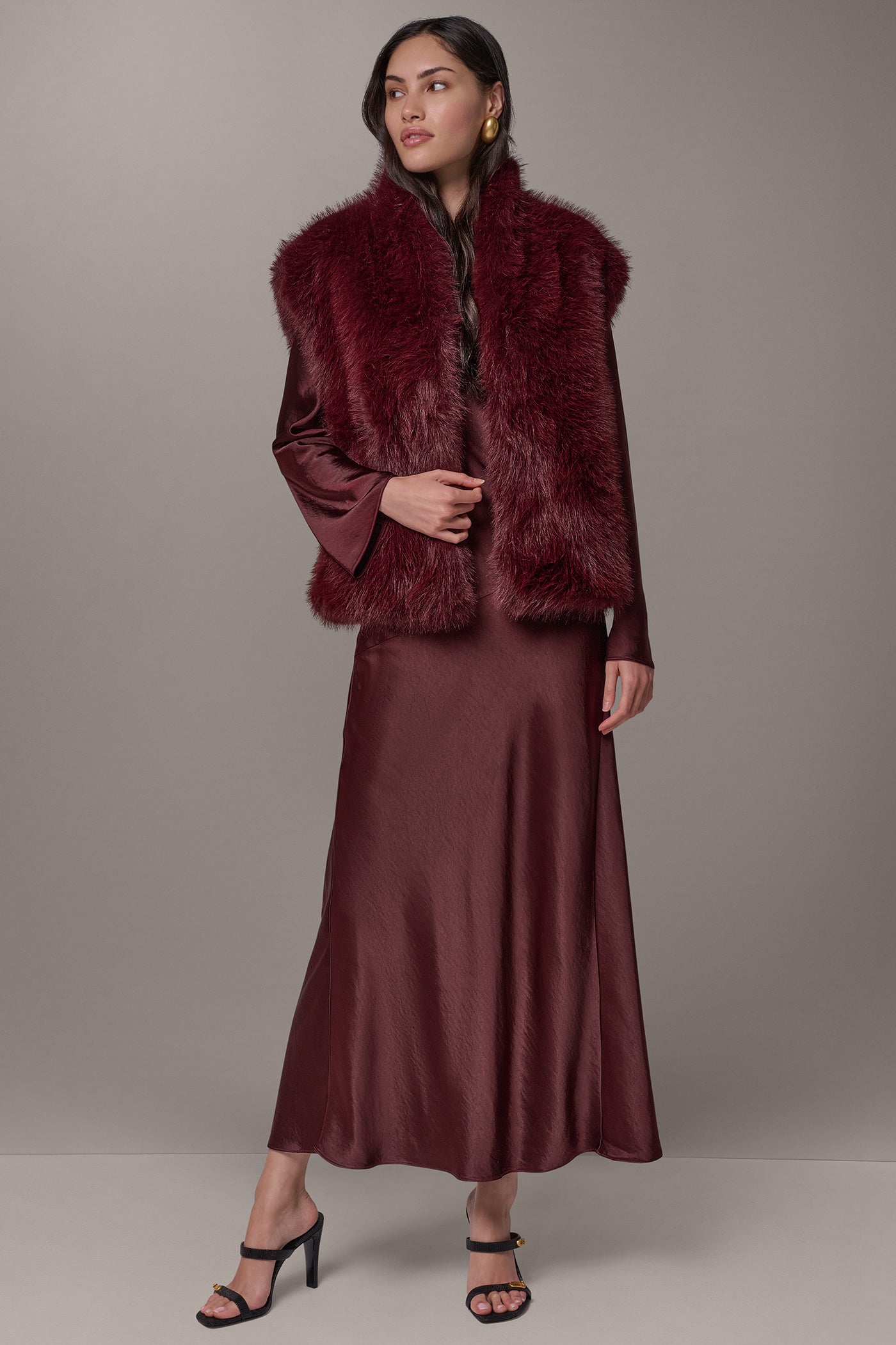 FAUX FUR VEST VIEW 14