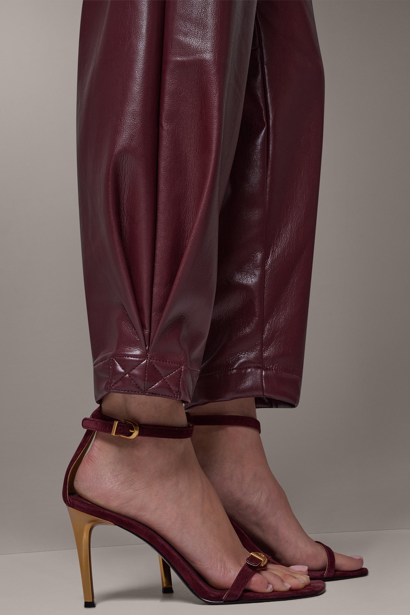 HIGH RISE RELAXED UTILITY PANT VIEW 8