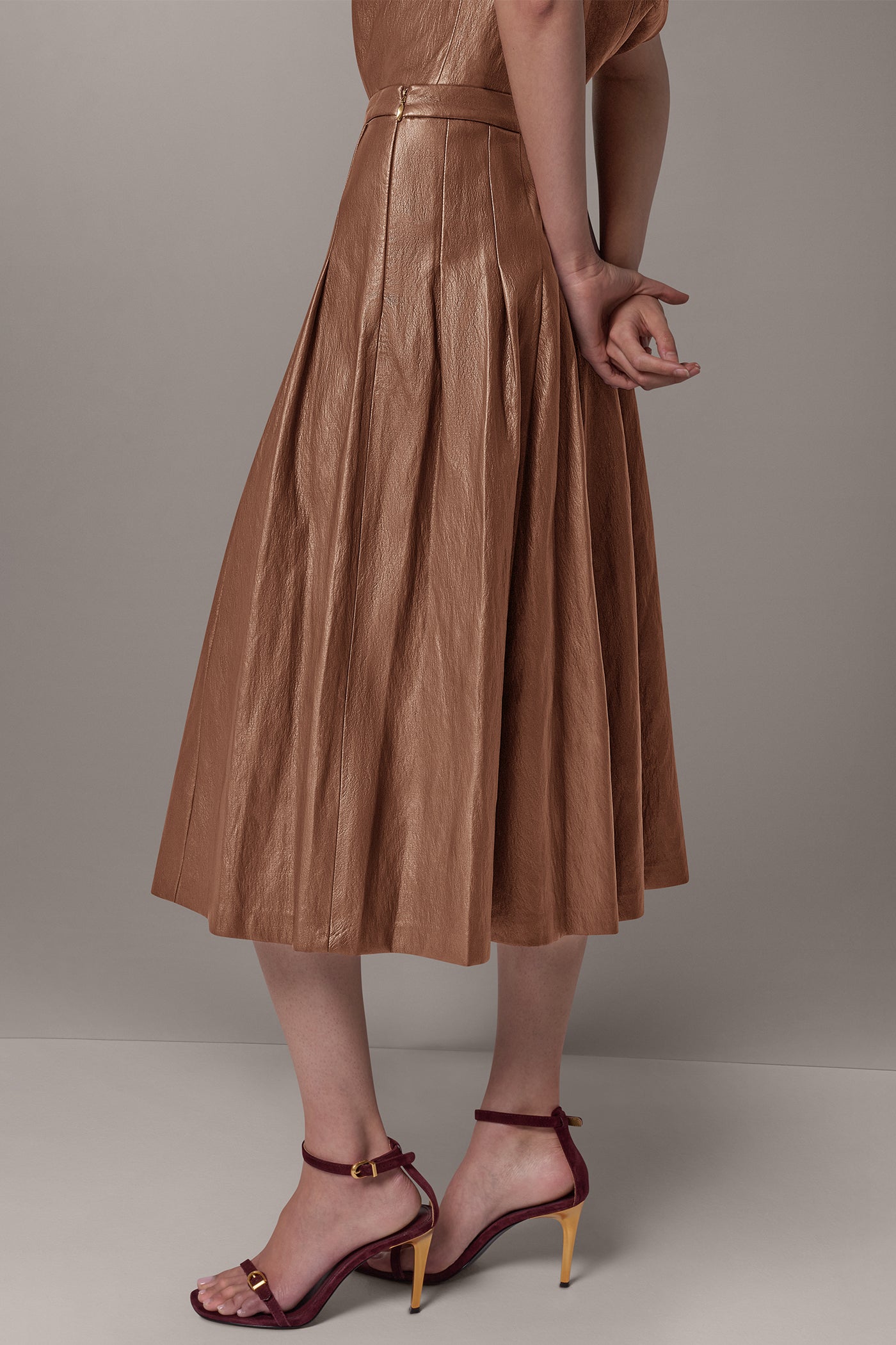 PLEATED SKIRT VIEW 2