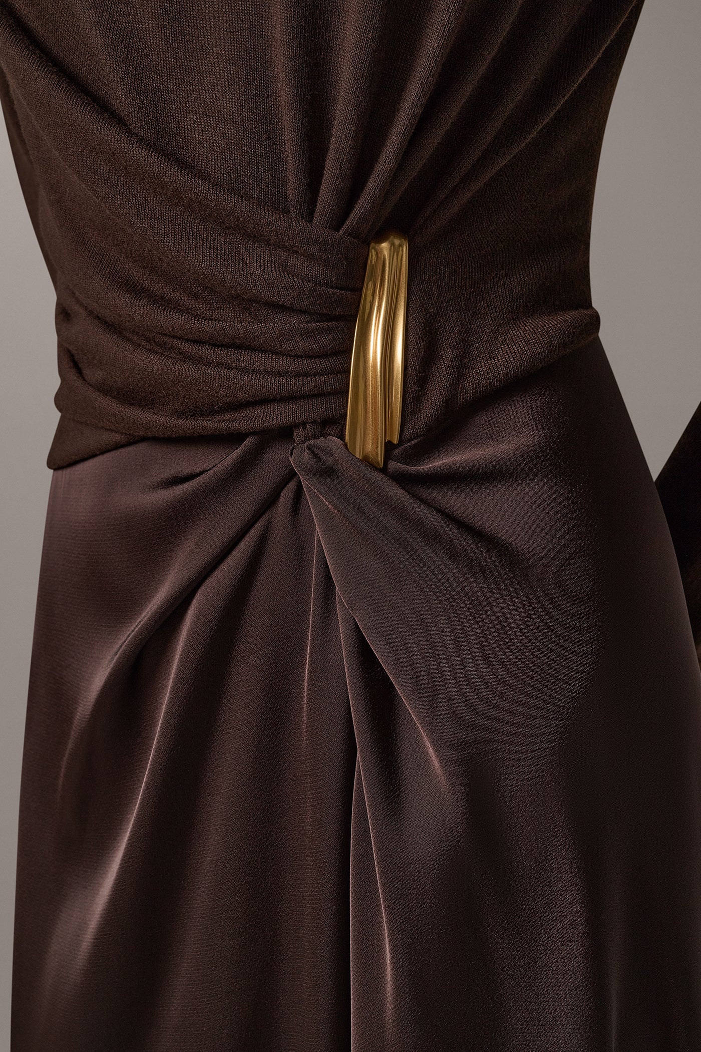 FIT-AND-FLARE MIDI DRESS VIEW 6