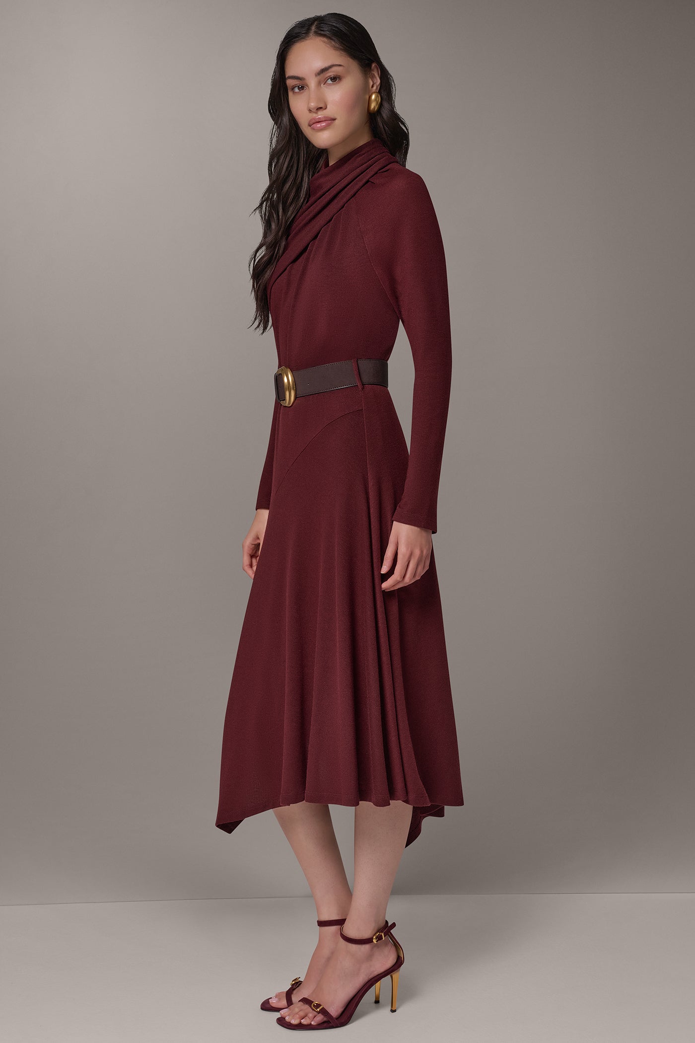 ANGLE HEM MIDI DRESS VIEW 4