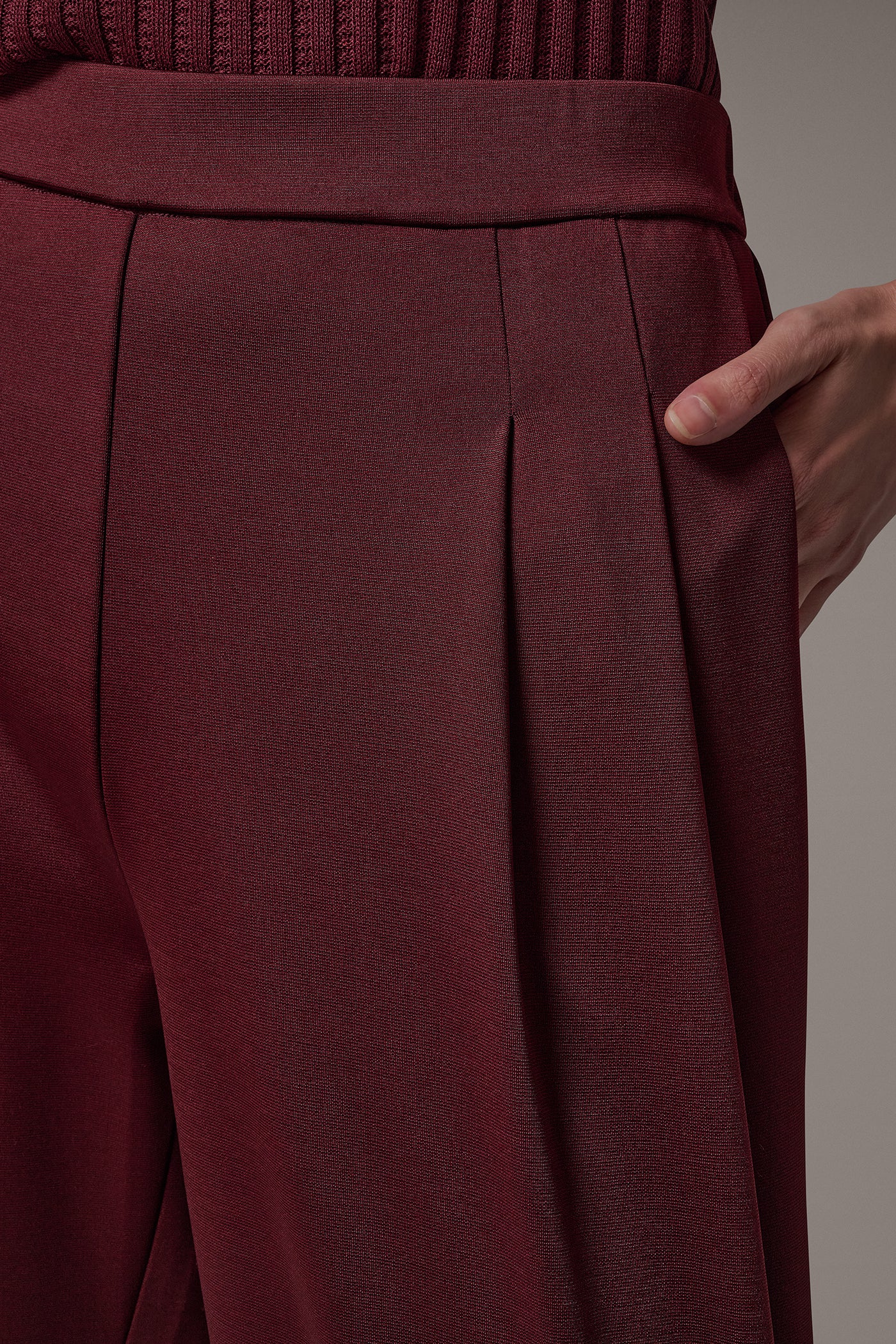 MID-RISE CRINKLE SATIN WIDE-LEG PANT VIEW 4