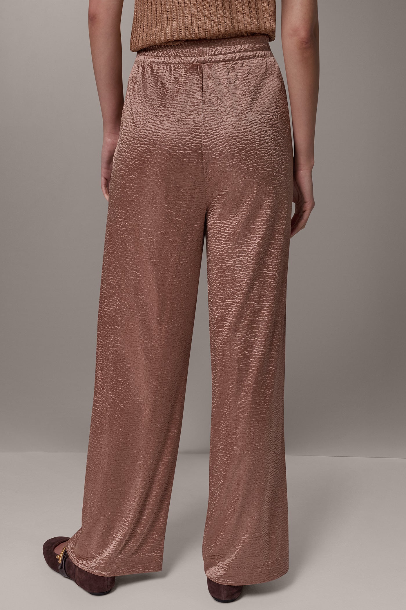 MID-RISE CRINKLE SATIN WIDE-LEG PANT VIEW 3