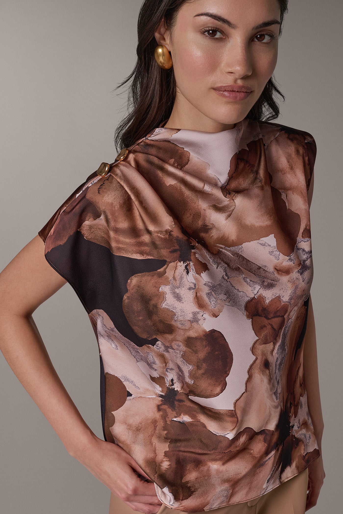 PRINTED ASYMMETRIC HIGH-NECK TOP (alternate view)