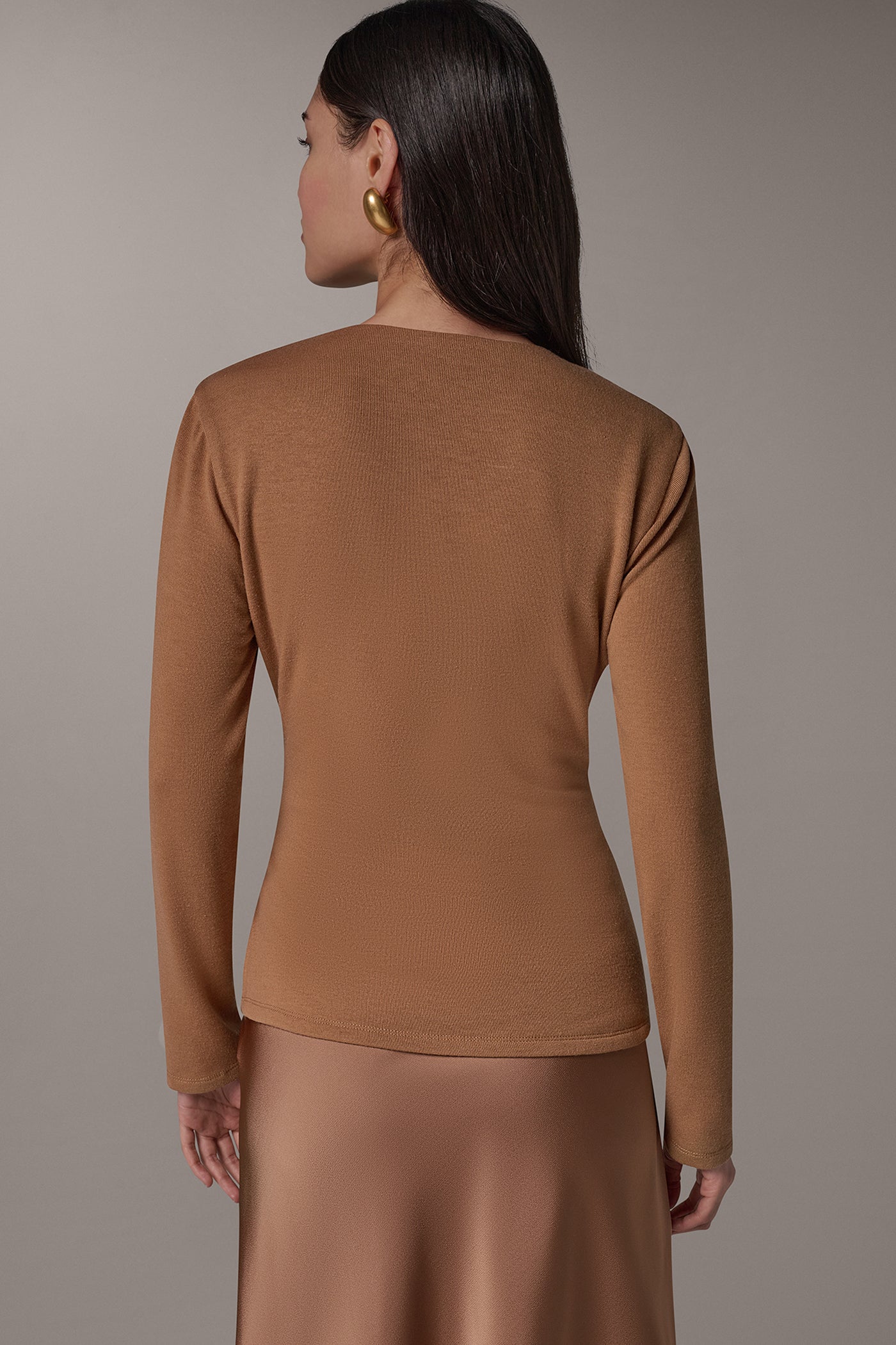 WRAP BLOUSE WITH HARDWARE VIEW 3