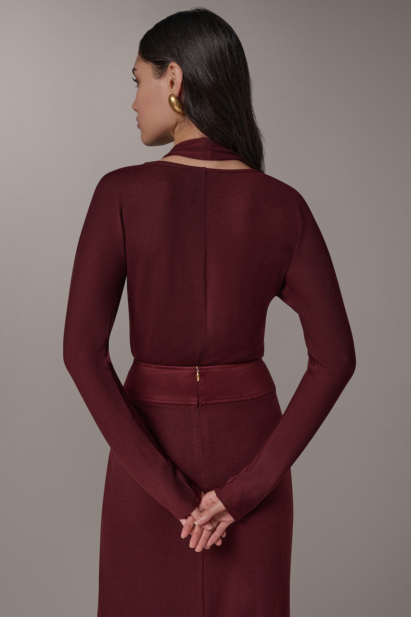 CUTOUT WRAP EFFECT V-NECK BODYSUIT VIEW 5