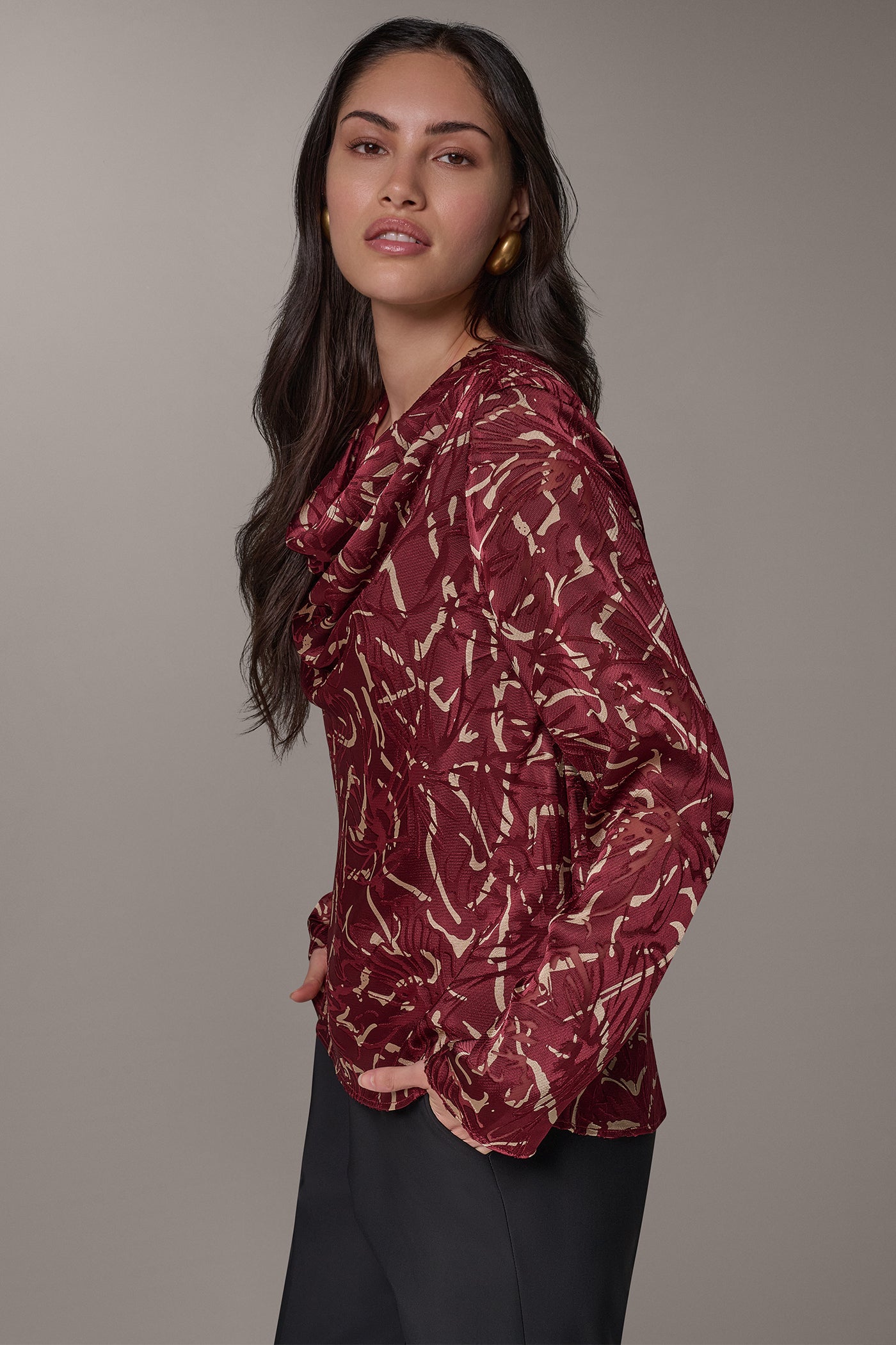 PRINTED BURNOUT COWL NECK TOP VIEW 4