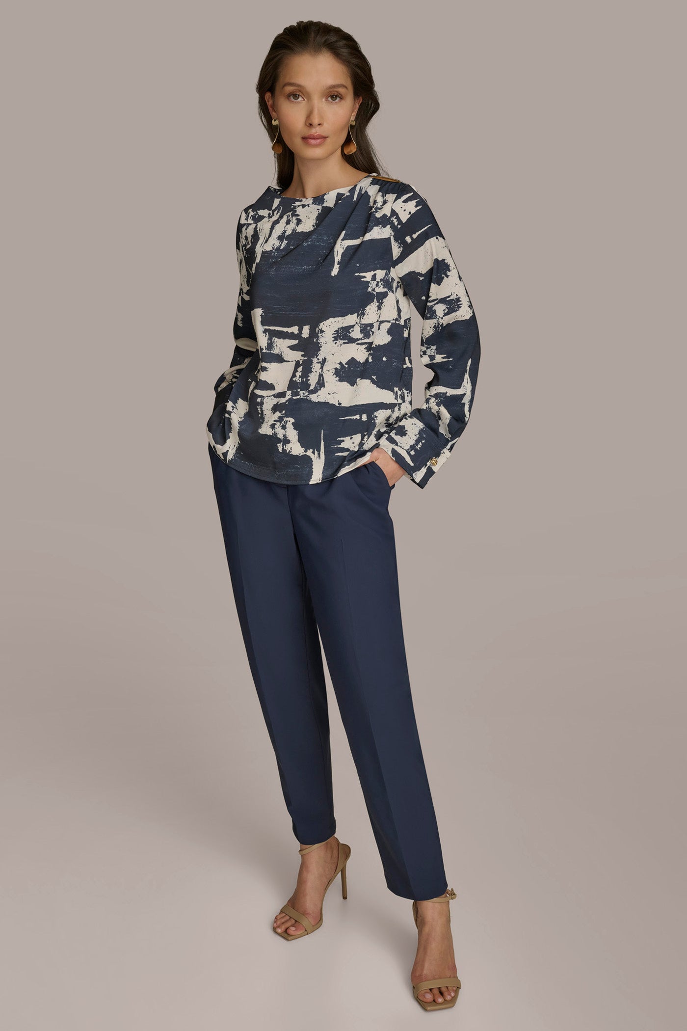 PRINTED TOP WITH HARDWARE VIEW 4 | Last Chance