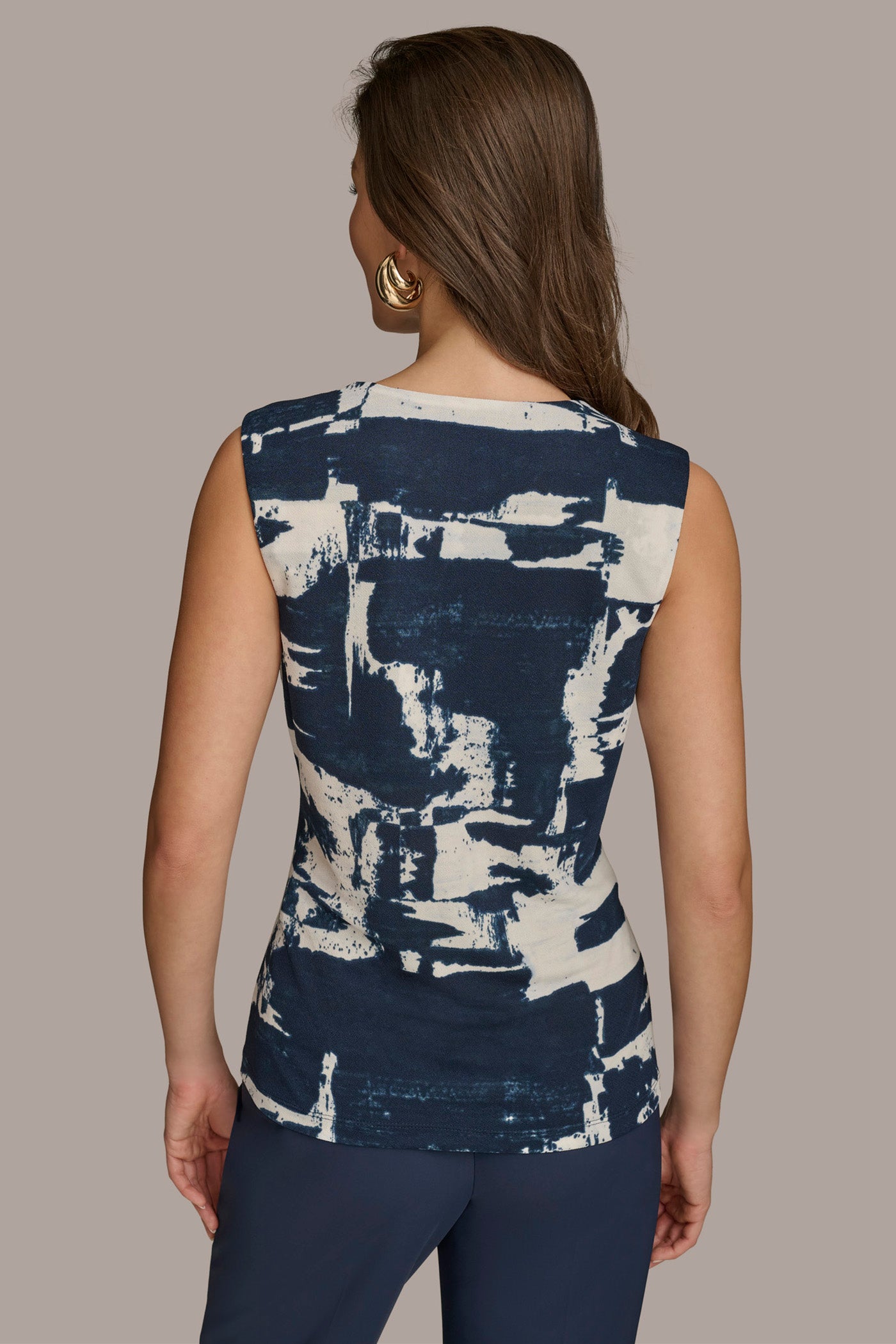 PRINTED TOP WITH WAIST HARDWARE | View 2 | SALE