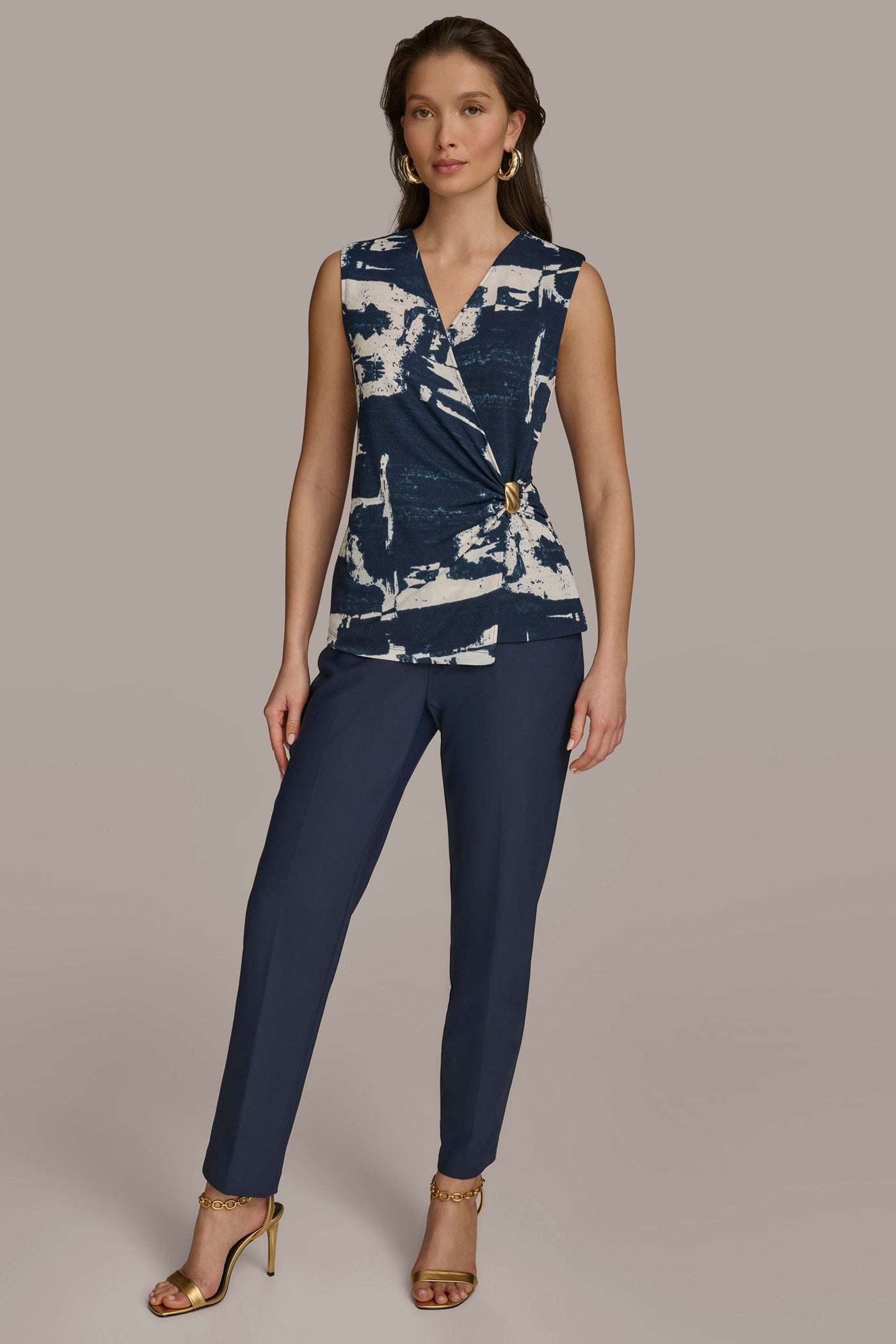 PRINTED TOP WITH WAIST HARDWARE VIEW 4 | SALE