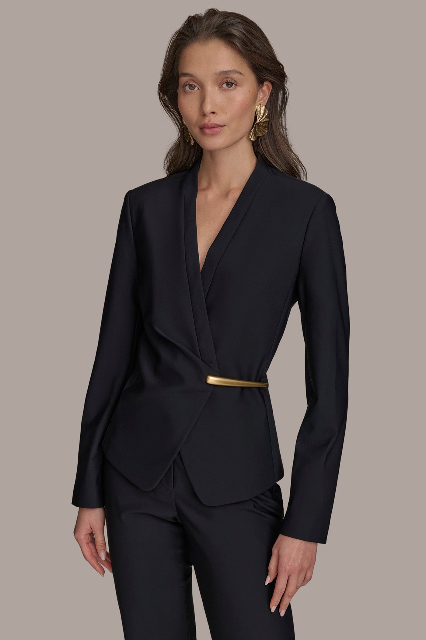 WRAP JACKET WITH BAR HARDWARE CLOSURE | View 1 | Blazers & Vests