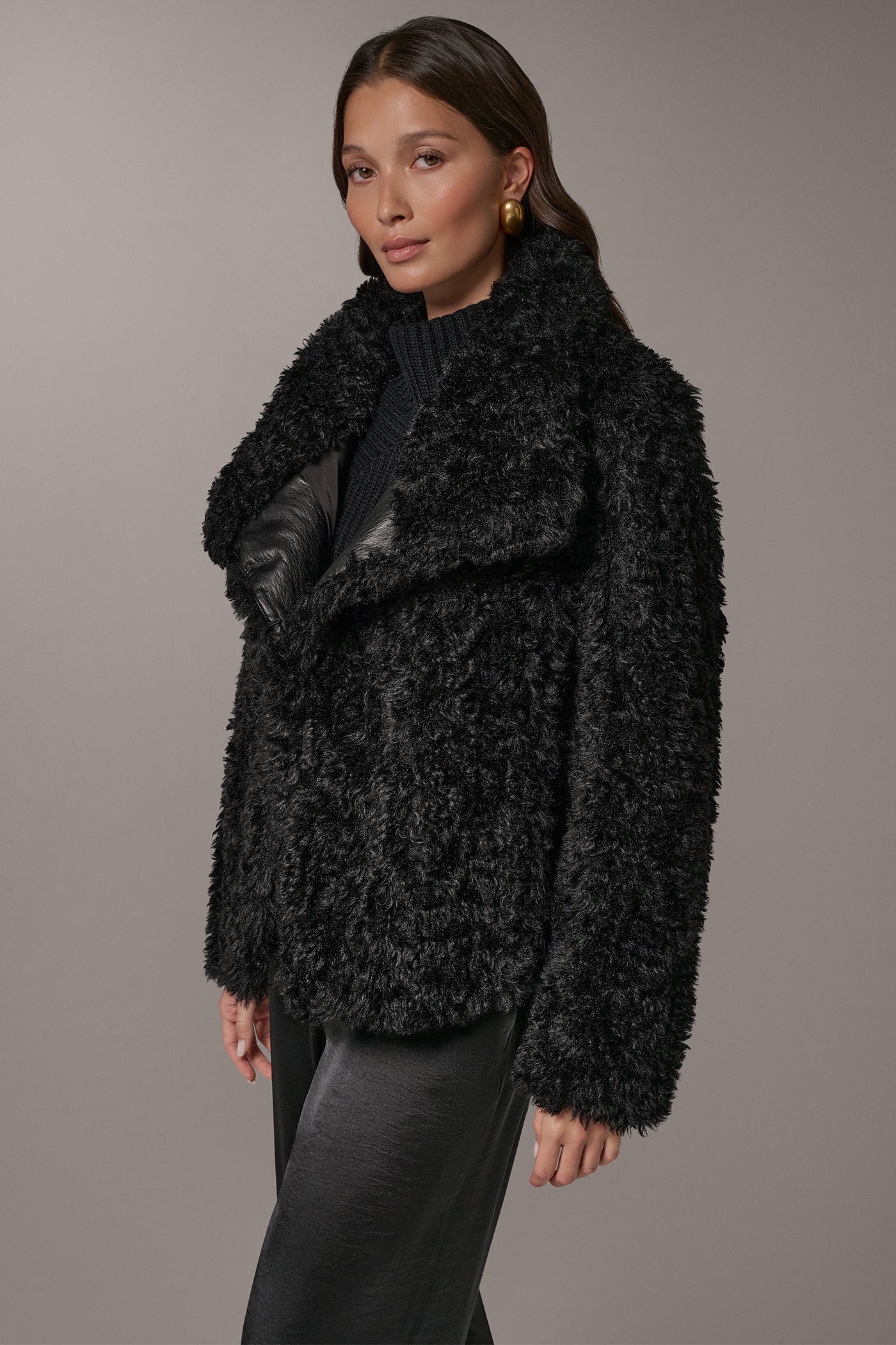 TEDDY FAUX FUR JACKET VIEW 2