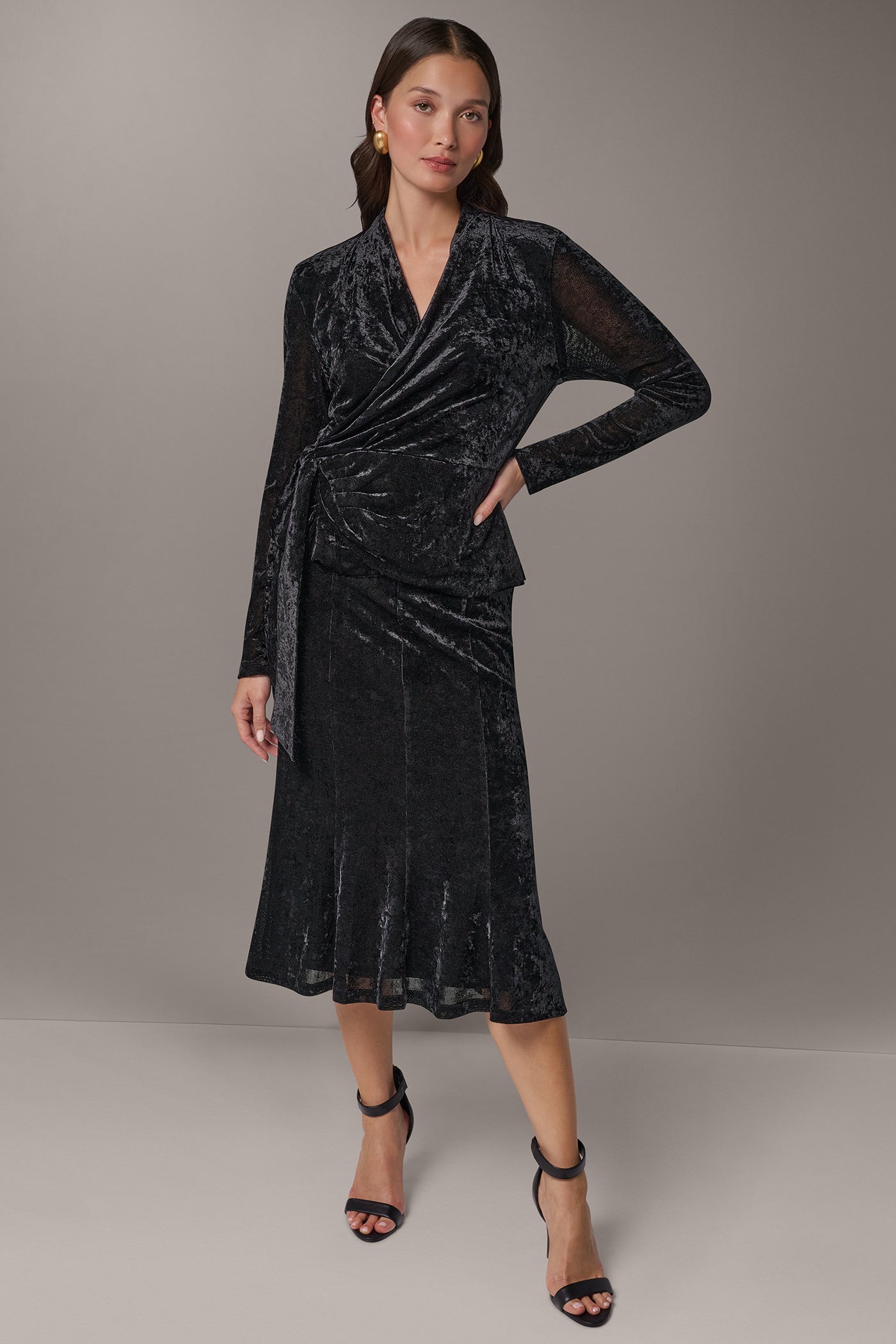 STRETCH VELVET WRAP-EFFECT TOP VIEW 7