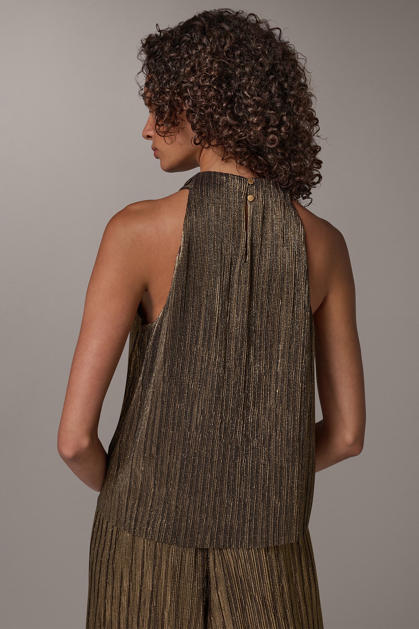 METALLIC CRINKLE HALTER TOP VIEW 3