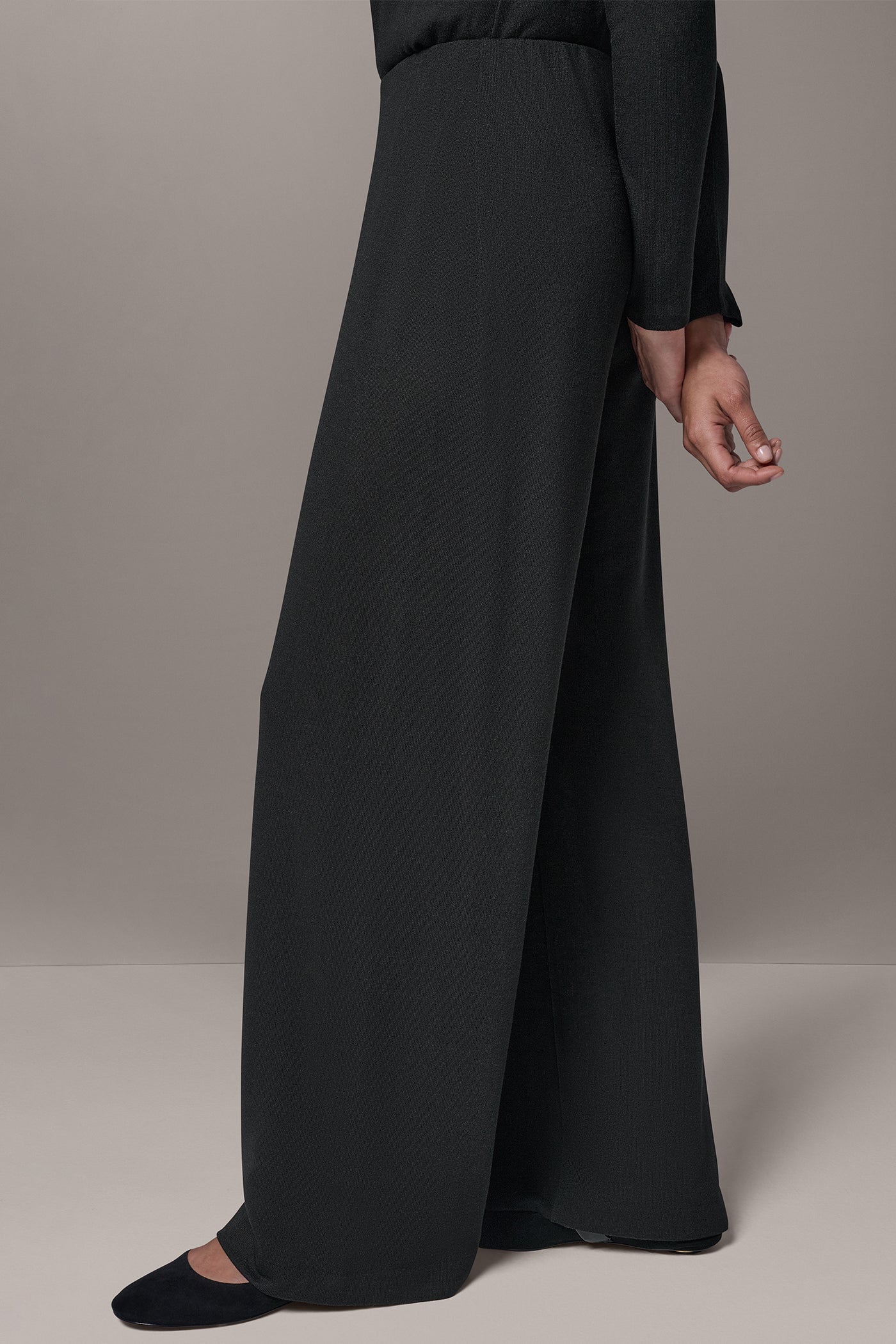 FOUR-WAY STRETCH WIDE-LEG PANT VIEW 2