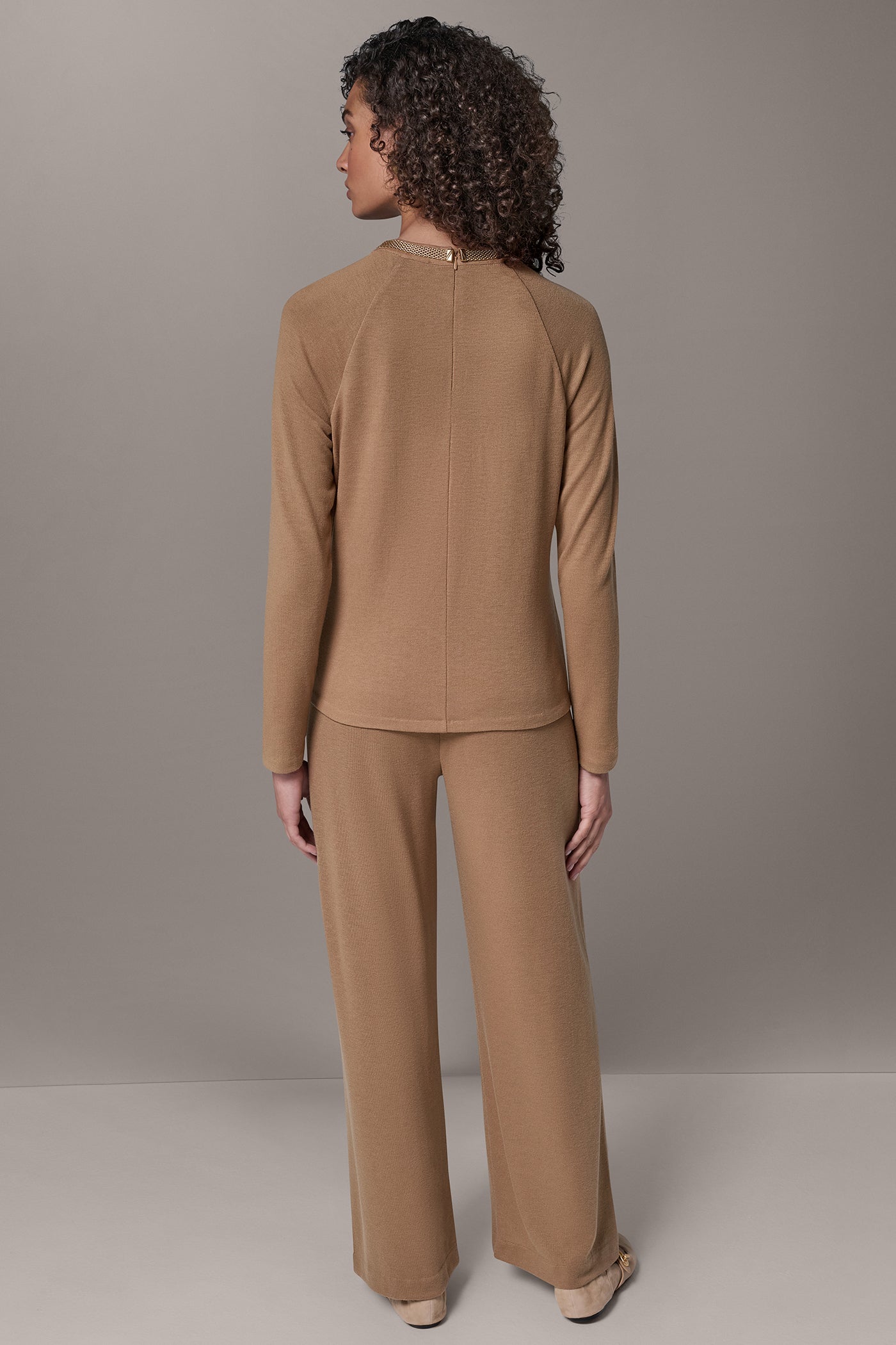 FOUR-WAY STRETCH WIDE-LEG PANT VIEW 7