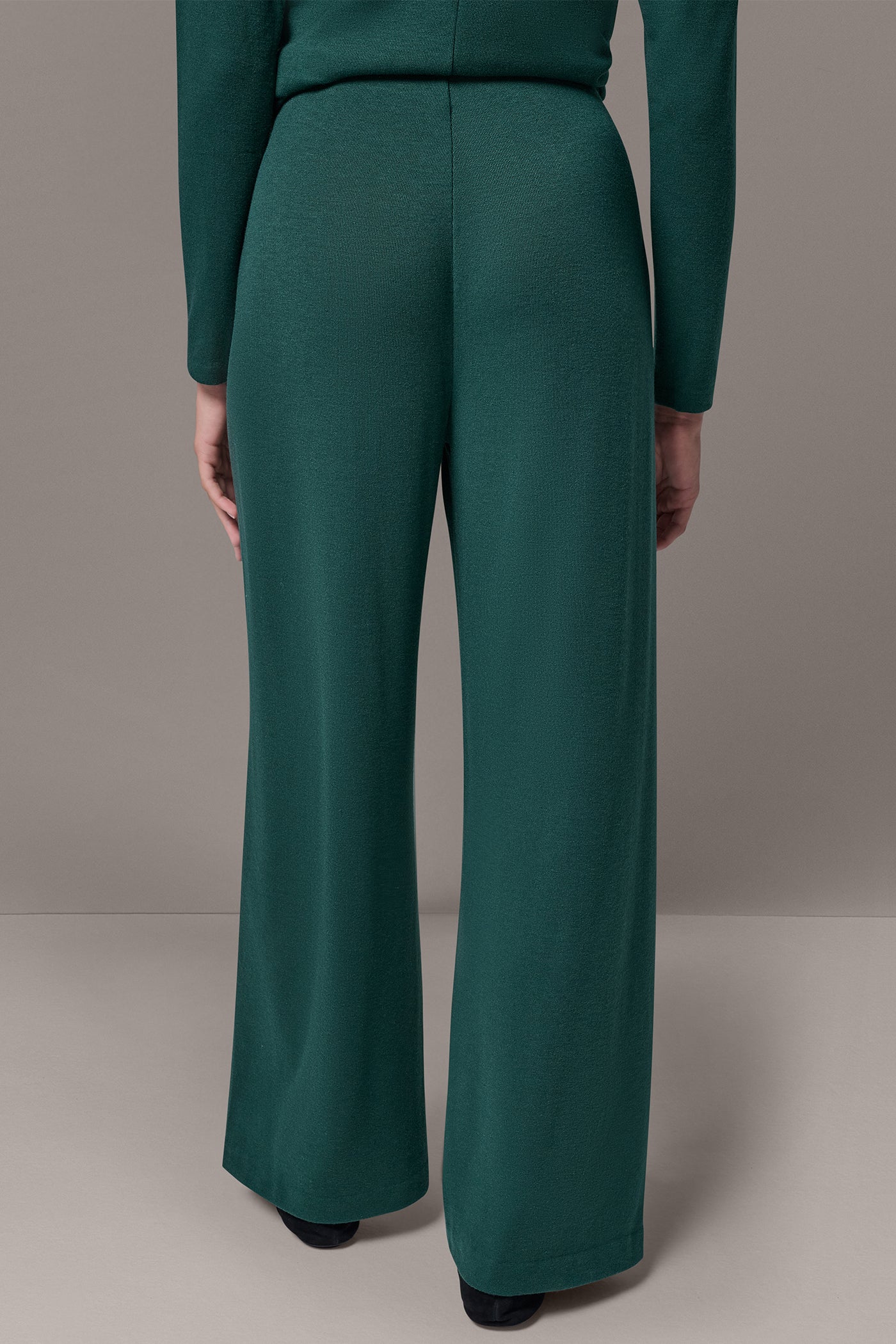 FOUR-WAY STRETCH WIDE-LEG PANT VIEW 3