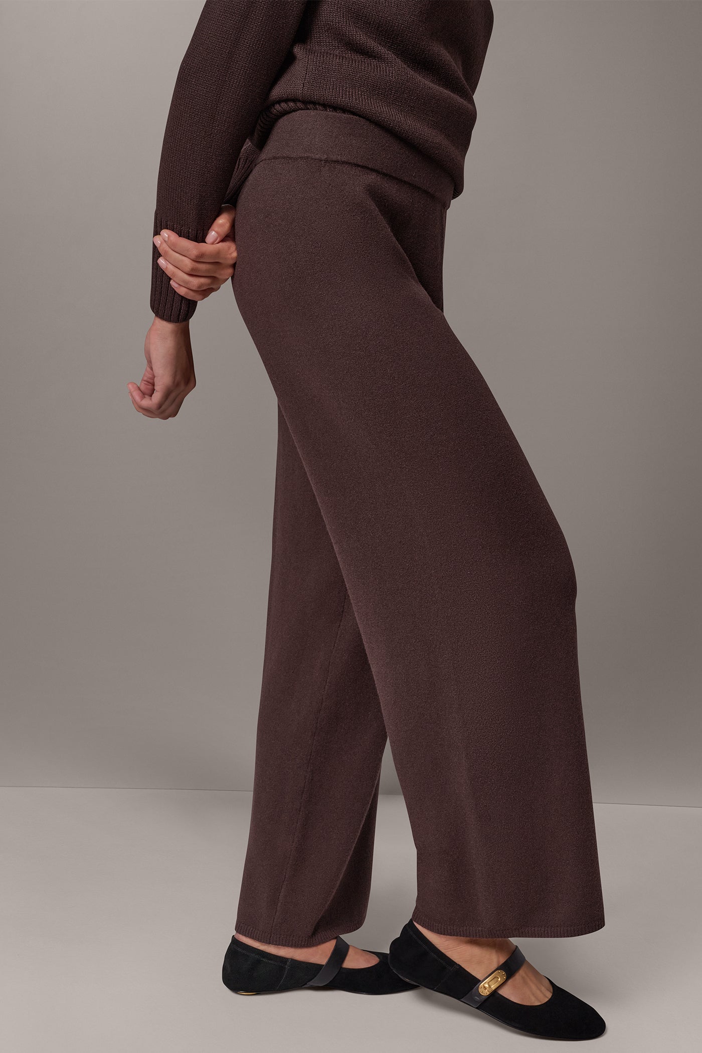 PULL-ON WIDE-LEG SWEATER PANT VIEW 2