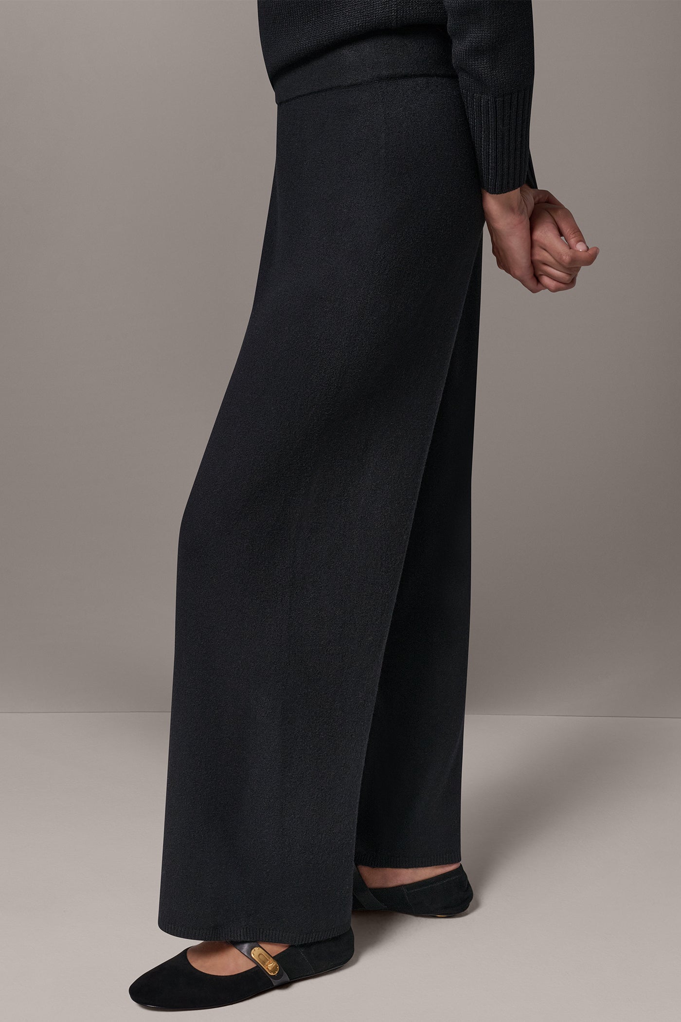 PULL-ON WIDE-LEG SWEATER PANT VIEW 2