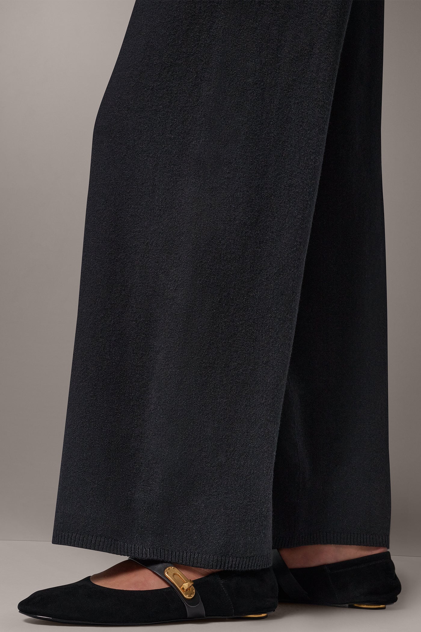 PULL-ON WIDE-LEG SWEATER PANT VIEW 4