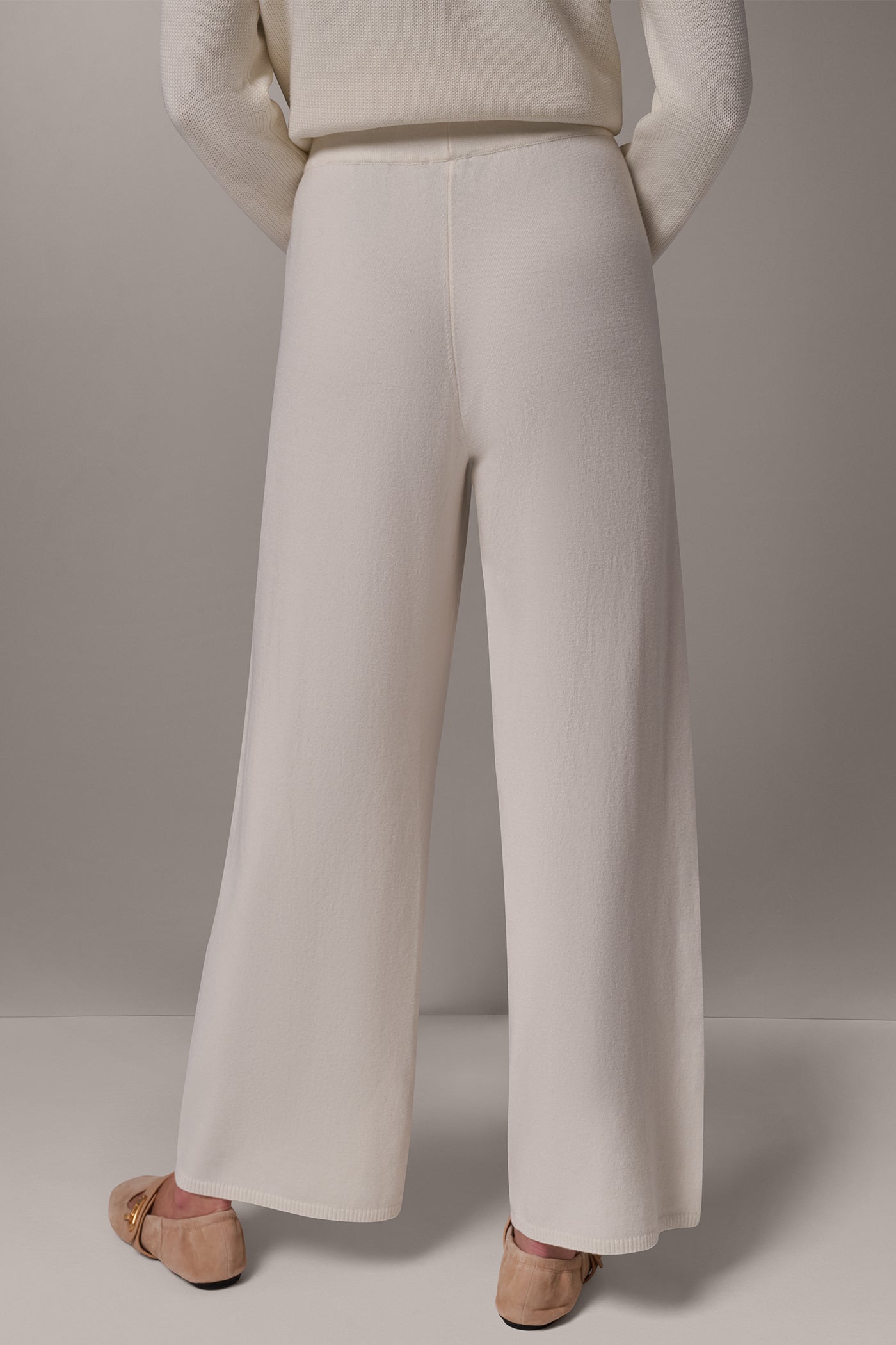 PULL-ON WIDE-LEG SWEATER PANT VIEW 3