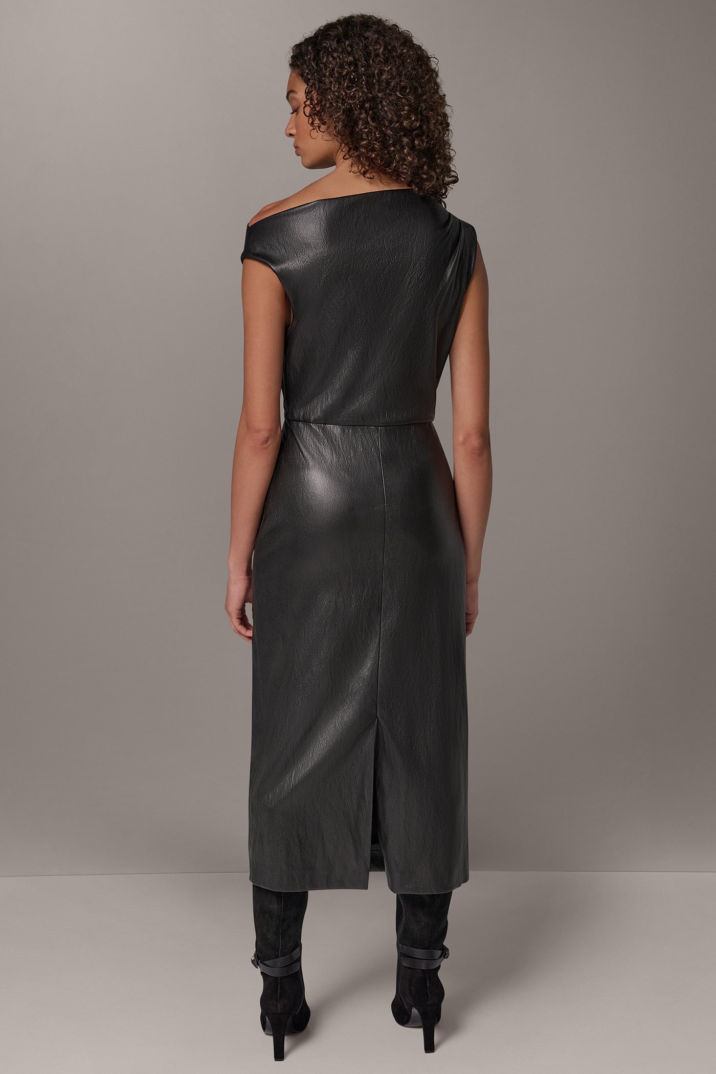 ASYMMETRIC MIDI SHEATH VIEW 4