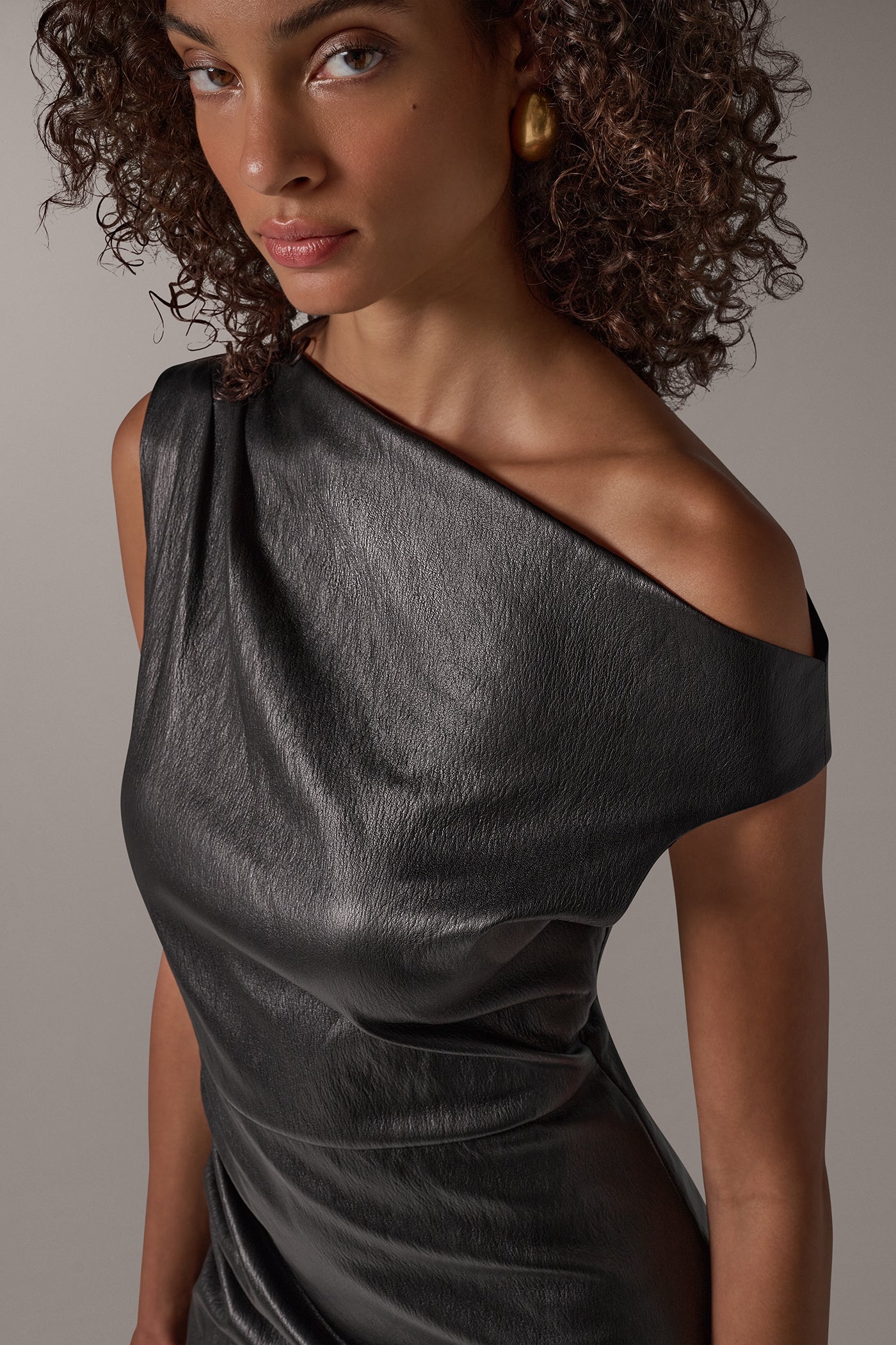 ASYMMETRIC MIDI SHEATH VIEW 6