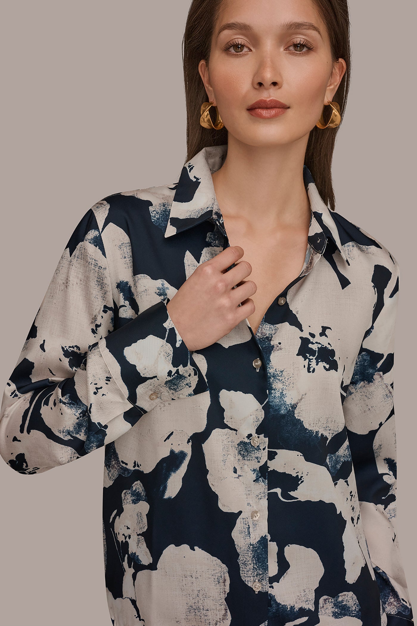 DRAWSTRING HEM BLOUSE VIEW 4 | Tops