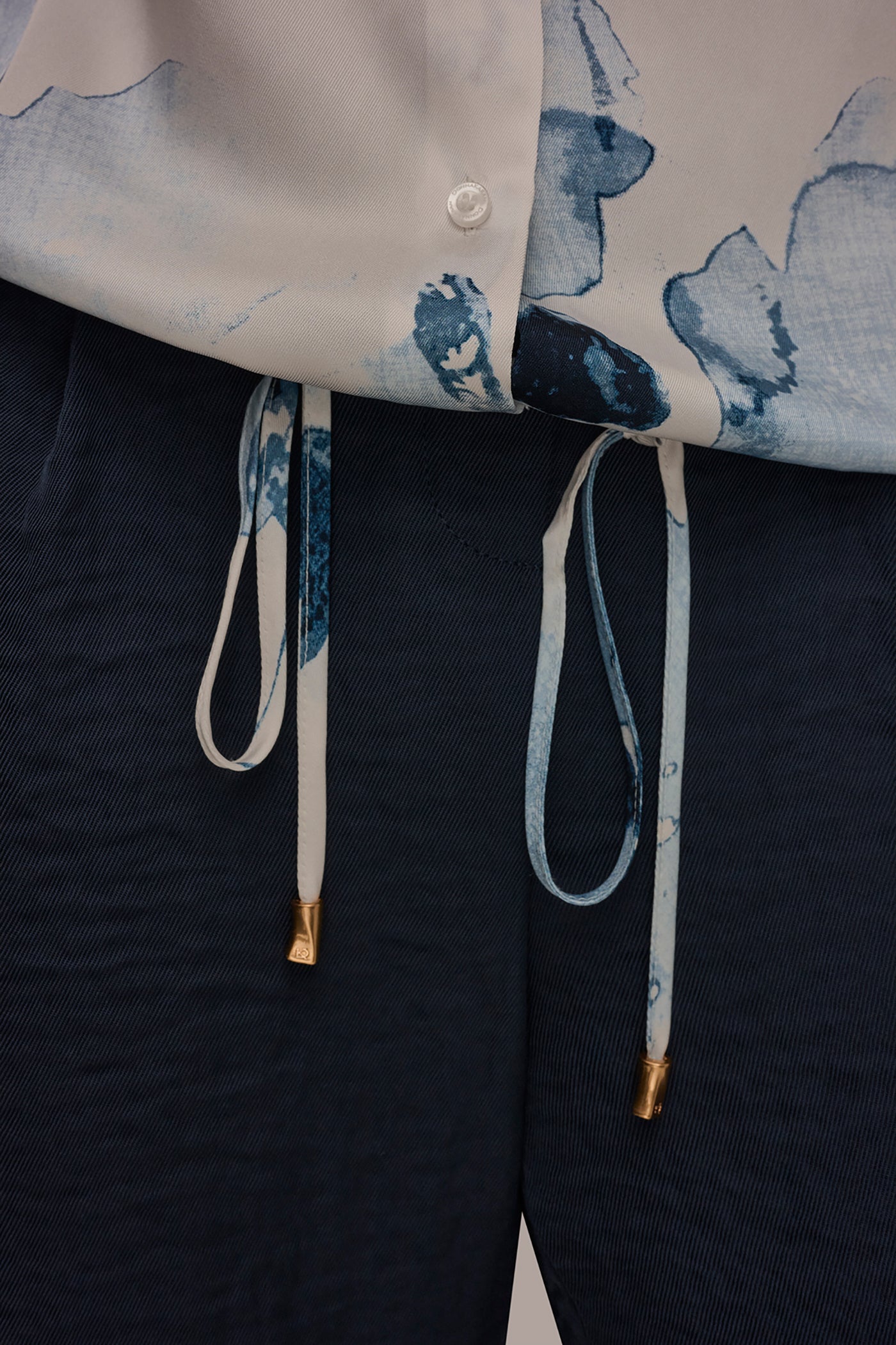 DRAWSTRING HEM BLOUSE VIEW 5 | Tops