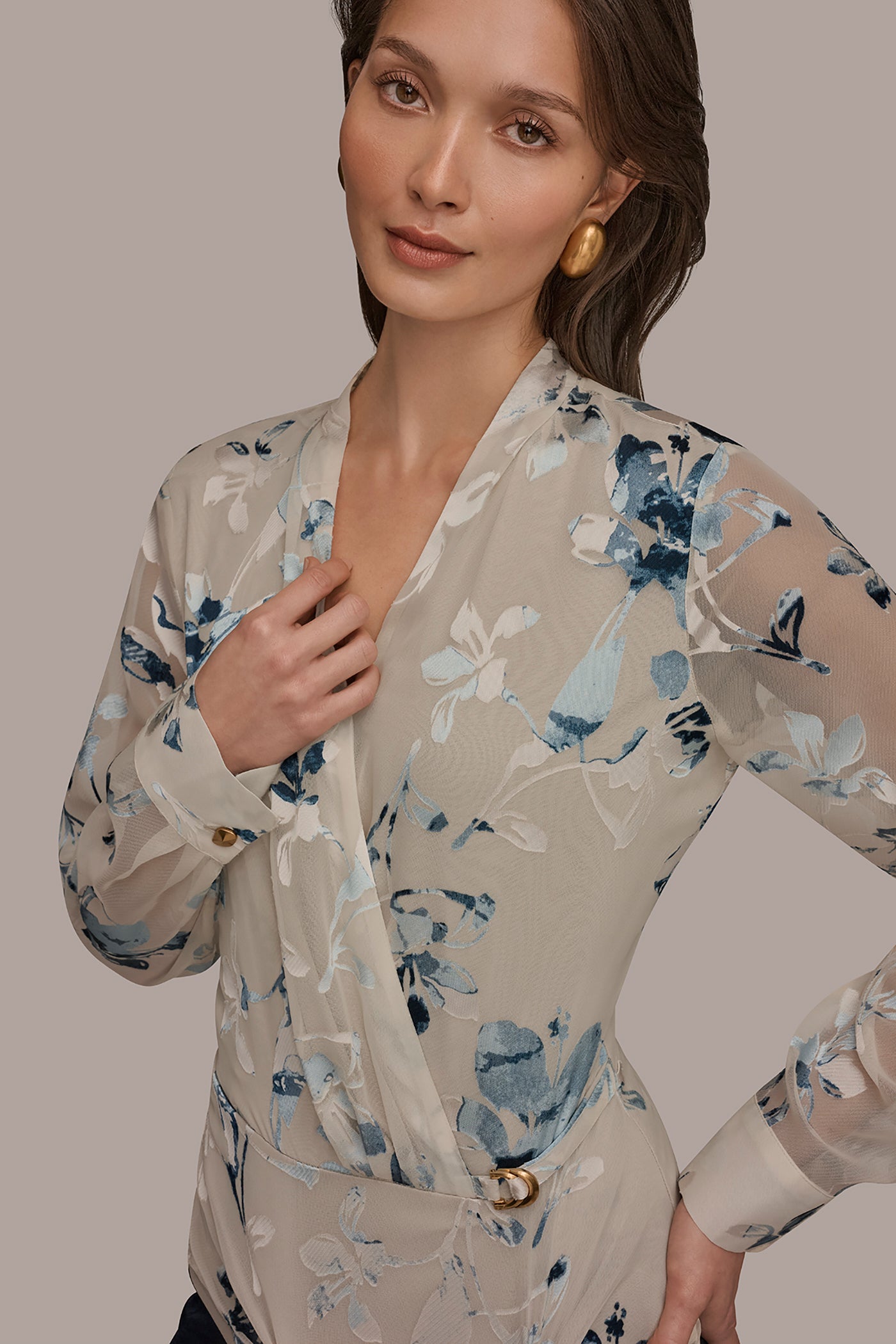 LONG SLEEVE BURNOUT FOIL WRAP BLOUSE VIEW 4 | New clothing