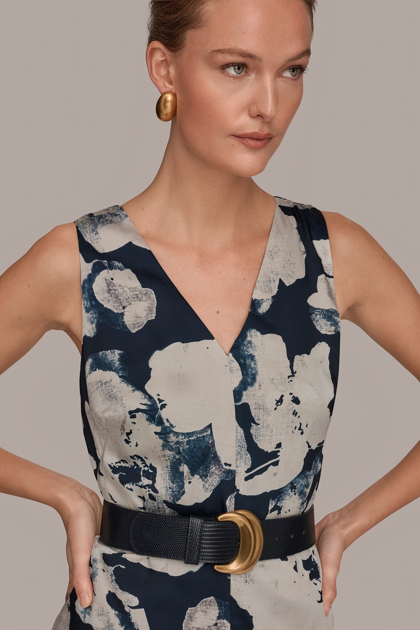 V-NECK FLORAL DRESS VIEW 4 | New Dresses