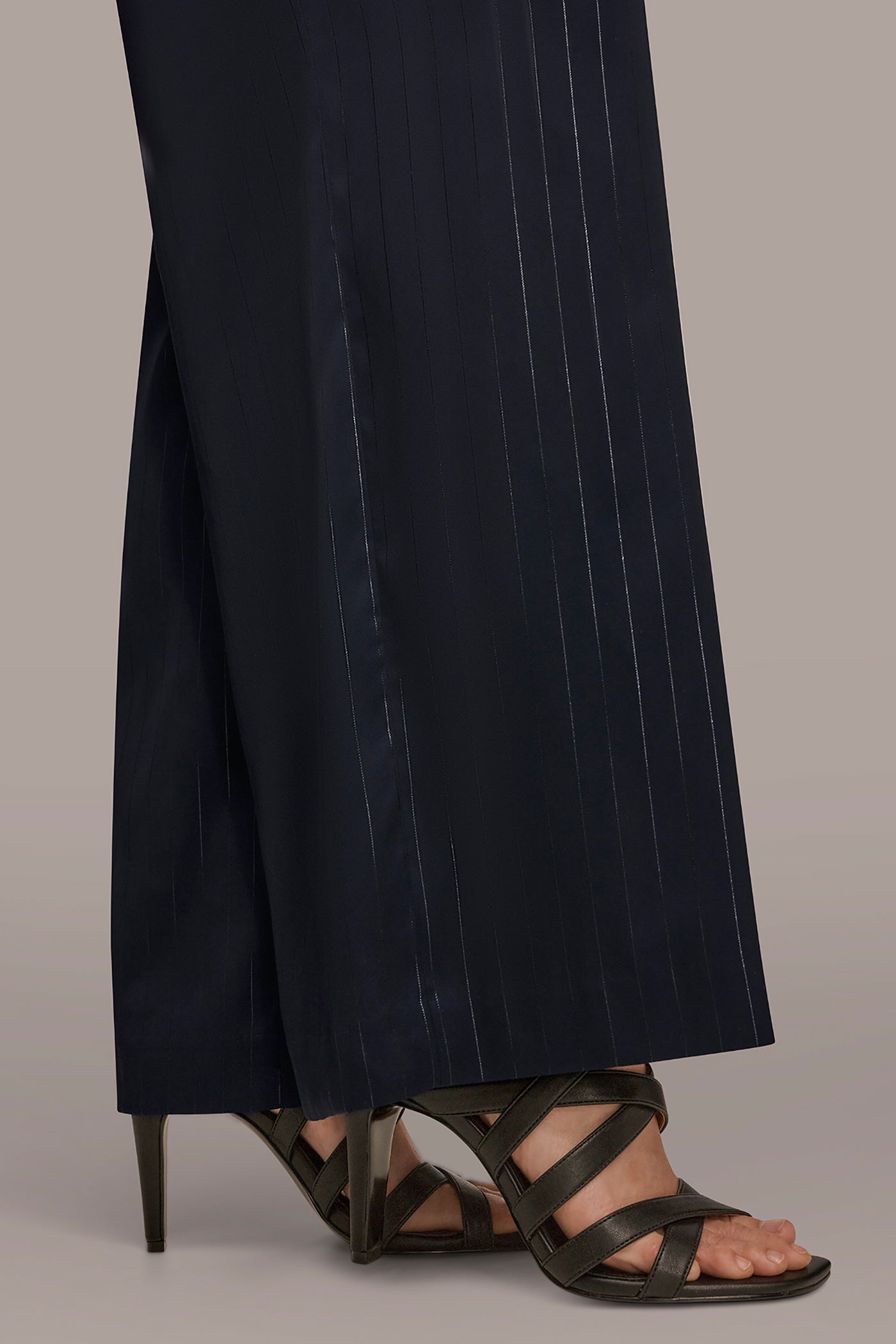 WIDE LEG PULL ON PANT VIEW 3 | Clothing