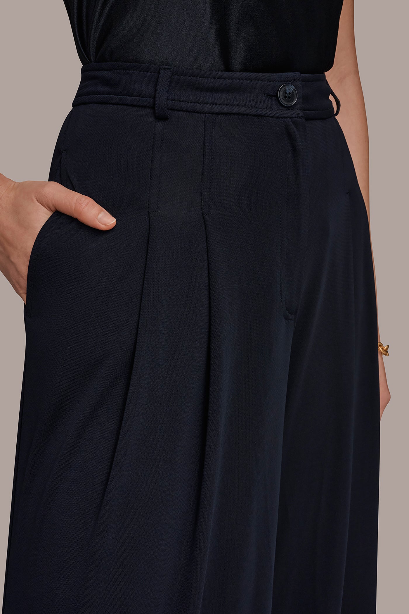 PLEATED KNIT PANT VIEW 4 | Suits and Separates