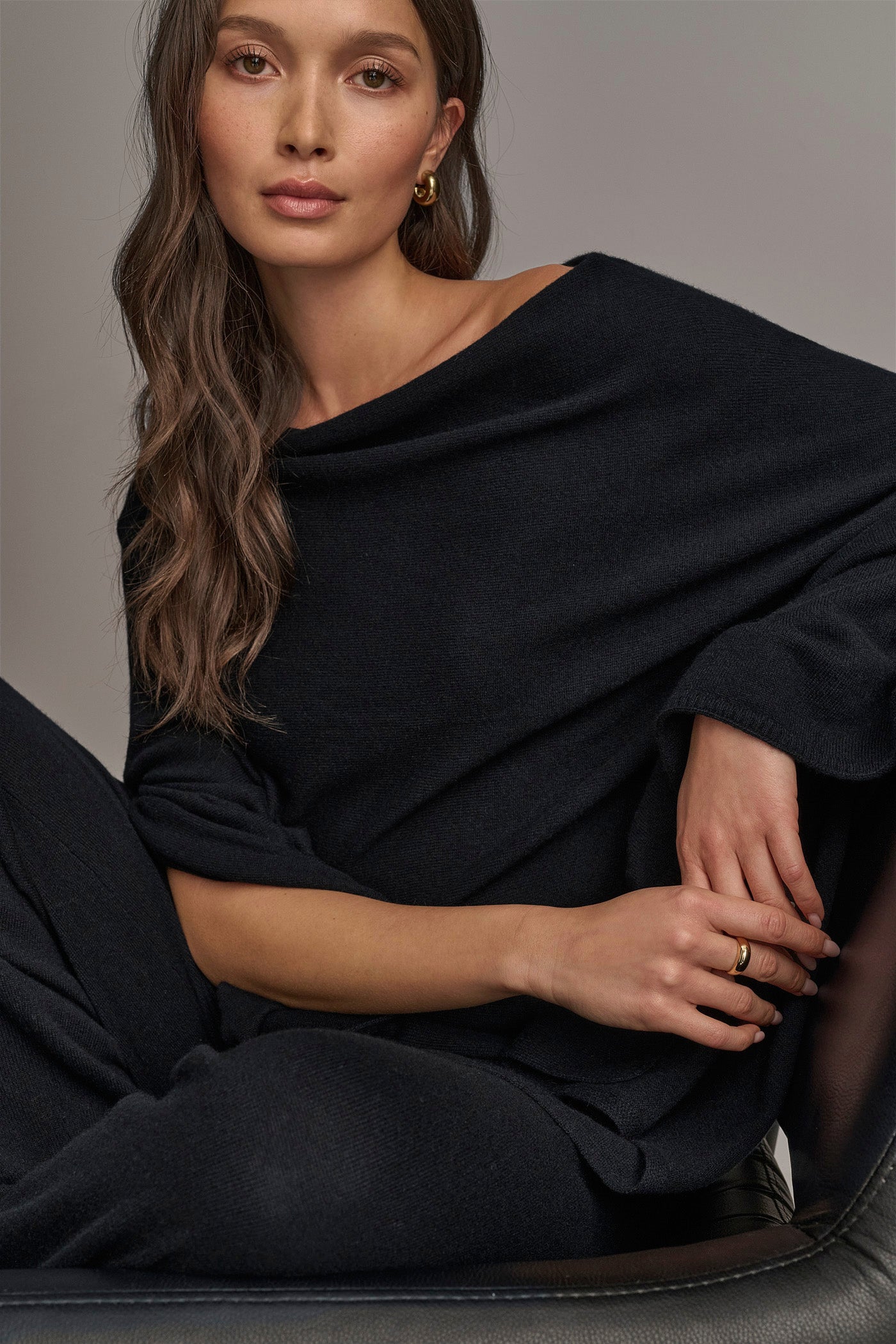 CASHMERE PONCHO VIEW 10 | Donna Karan New York Cashmere