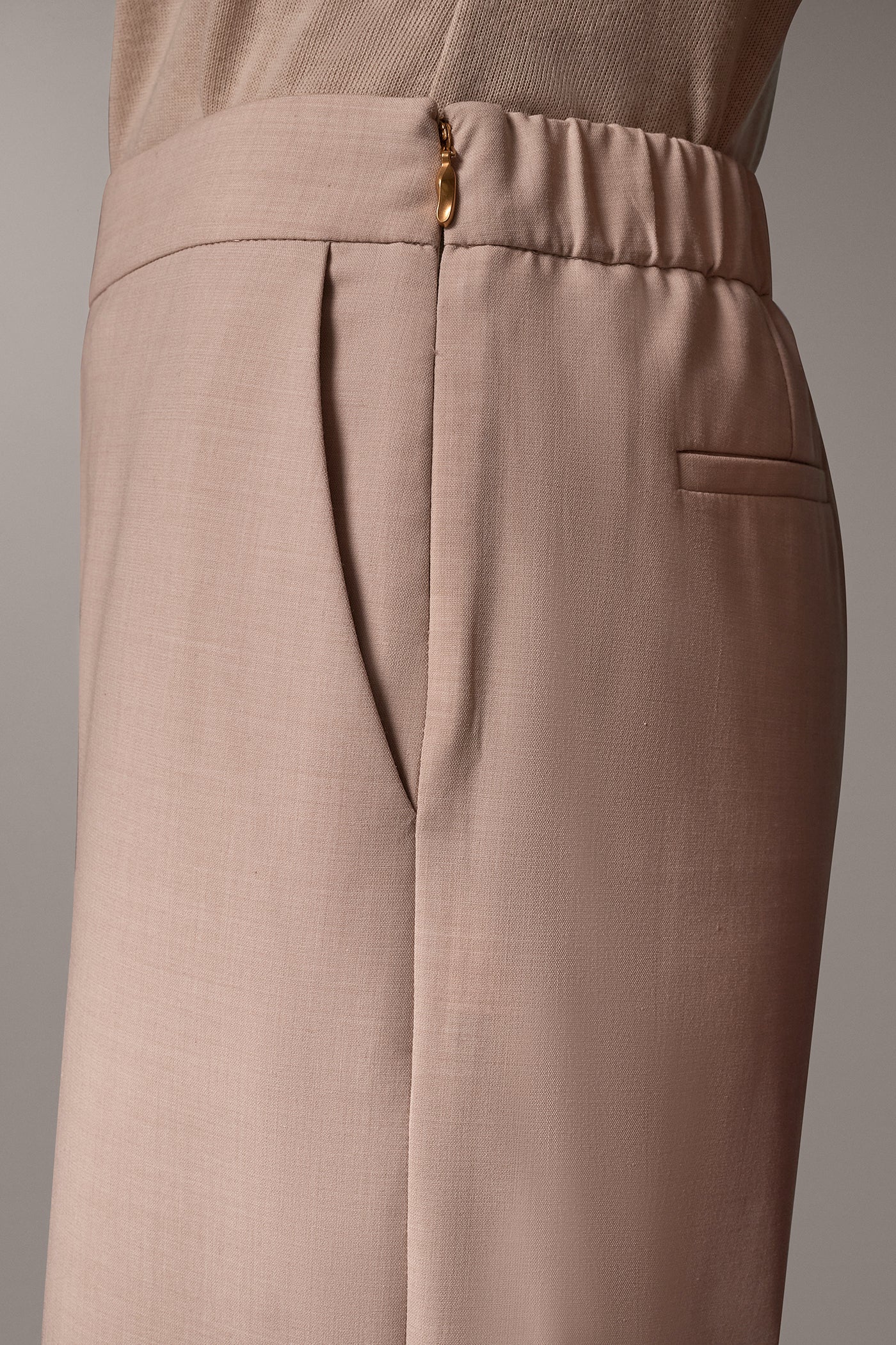 HIGH-RISE WIDE-LEG PANT VIEW 4 | Clothing